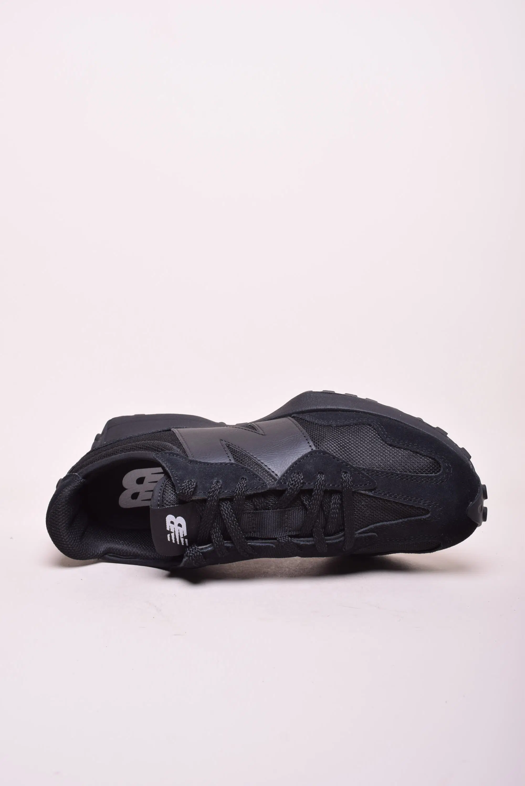 Sneakers barbati 327 [3]