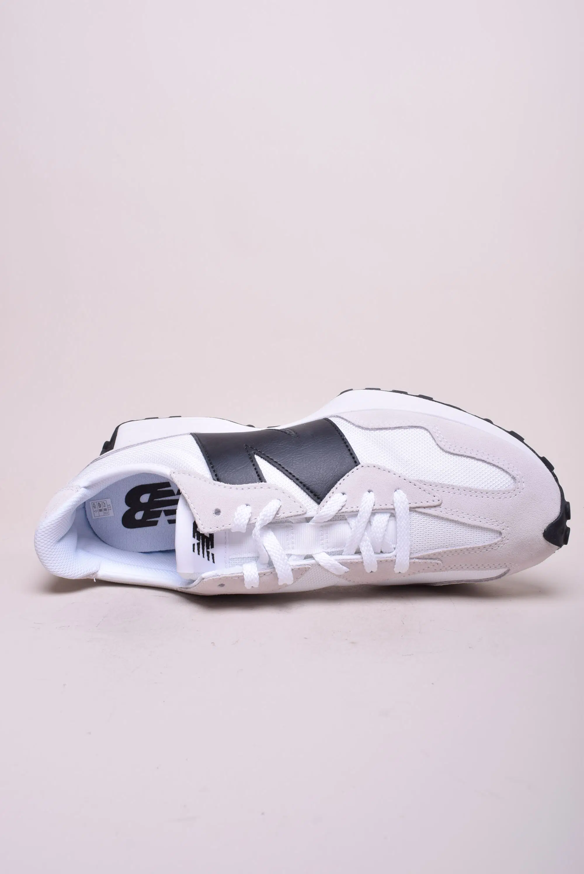 Sneakers barbati 327 [3]