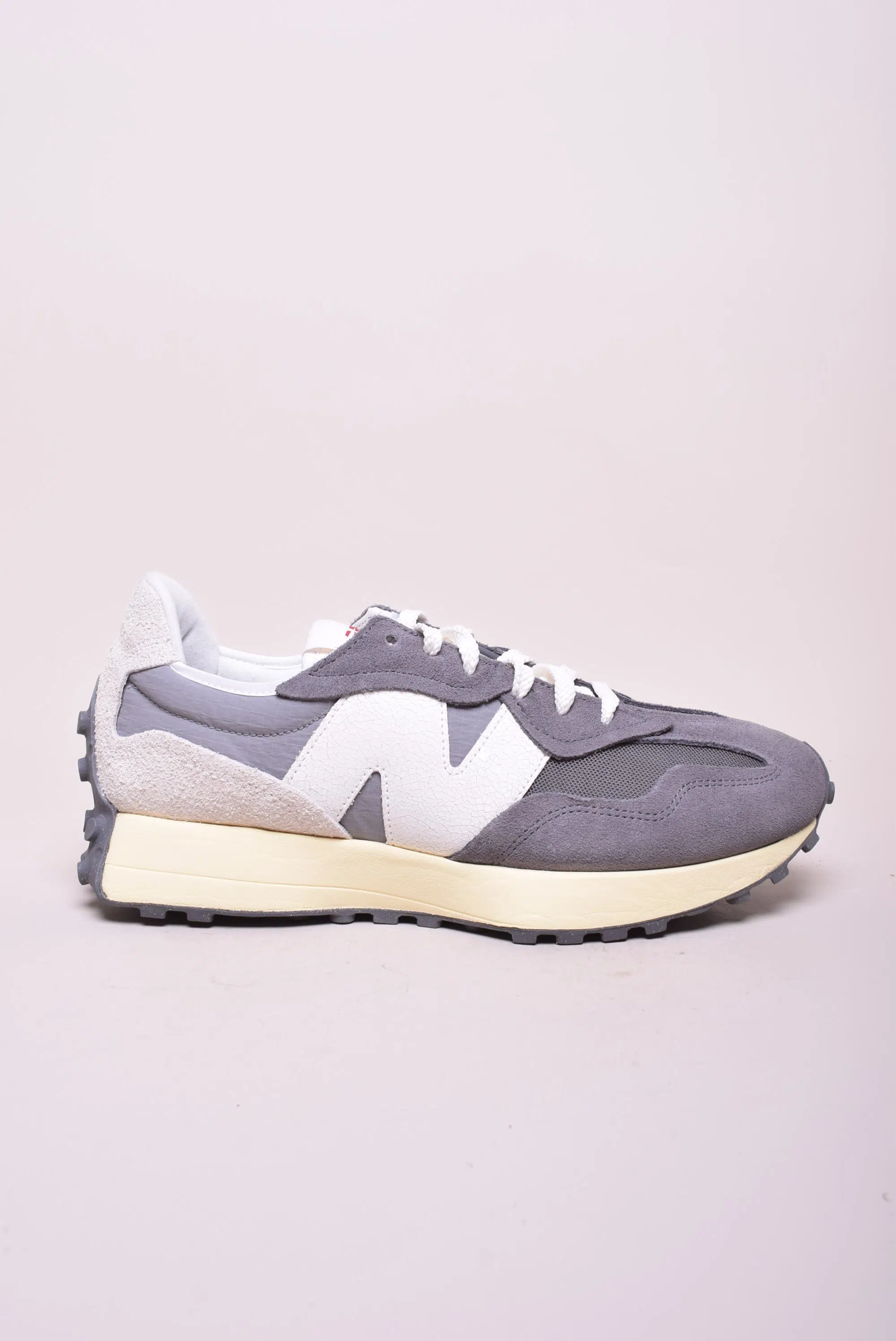 Sneakers barbati 327 [0]