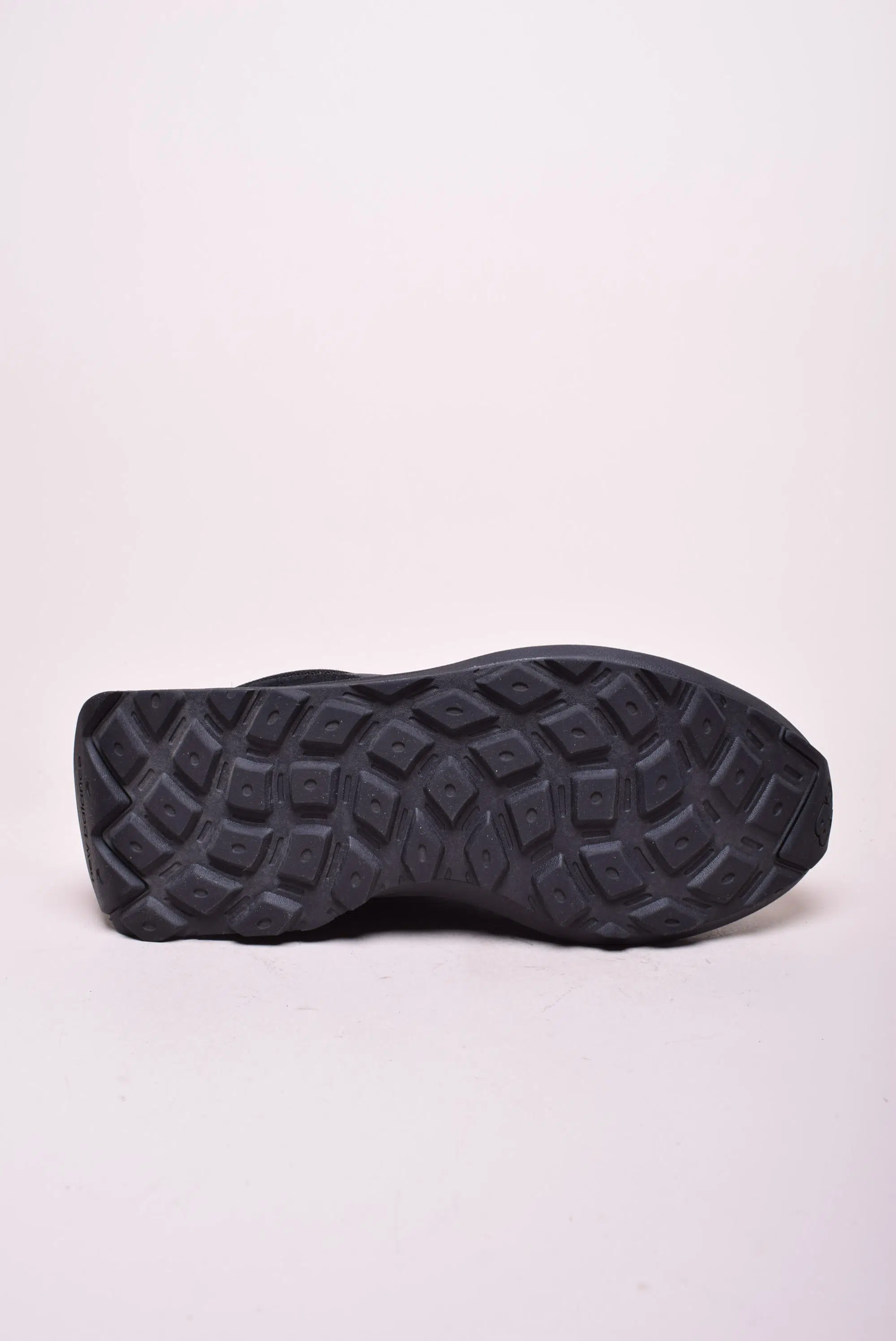 Sneakers barbati 370 [1]