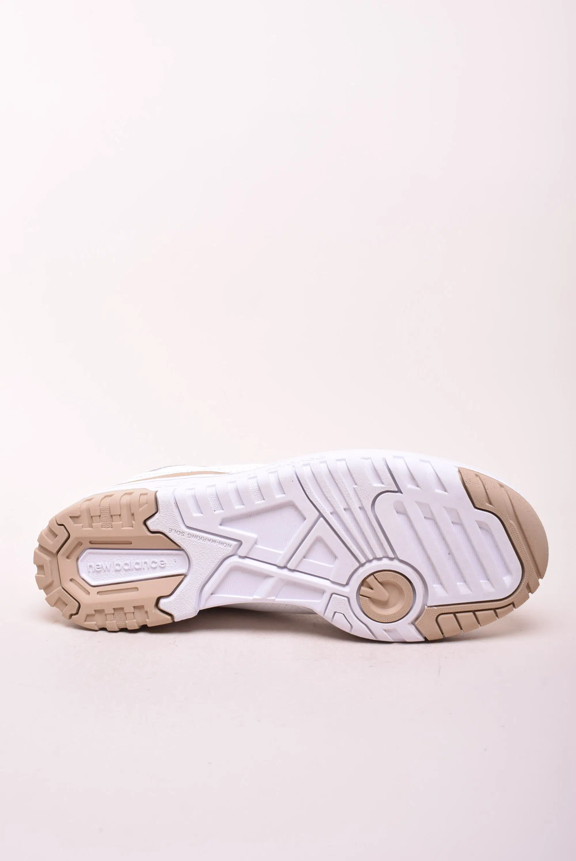 Sneakers barbati 550 [1]