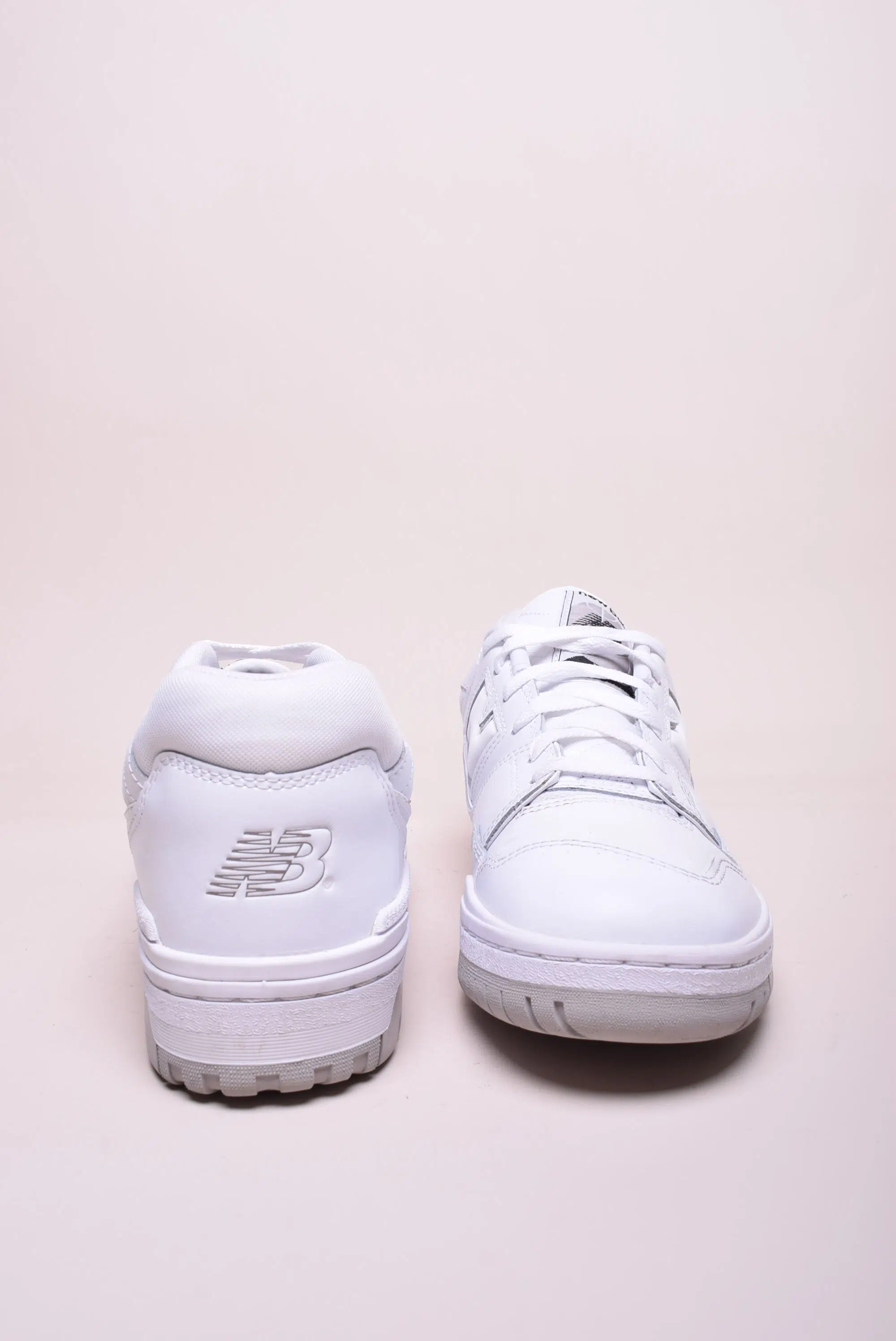 Sneakers barbati 550 [2]