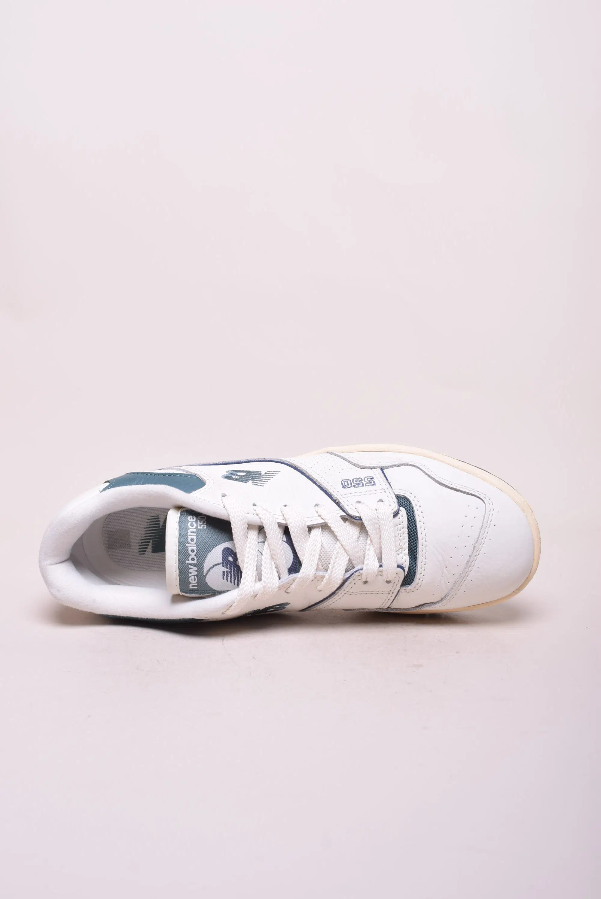 Sneakers barbati 550 [3]