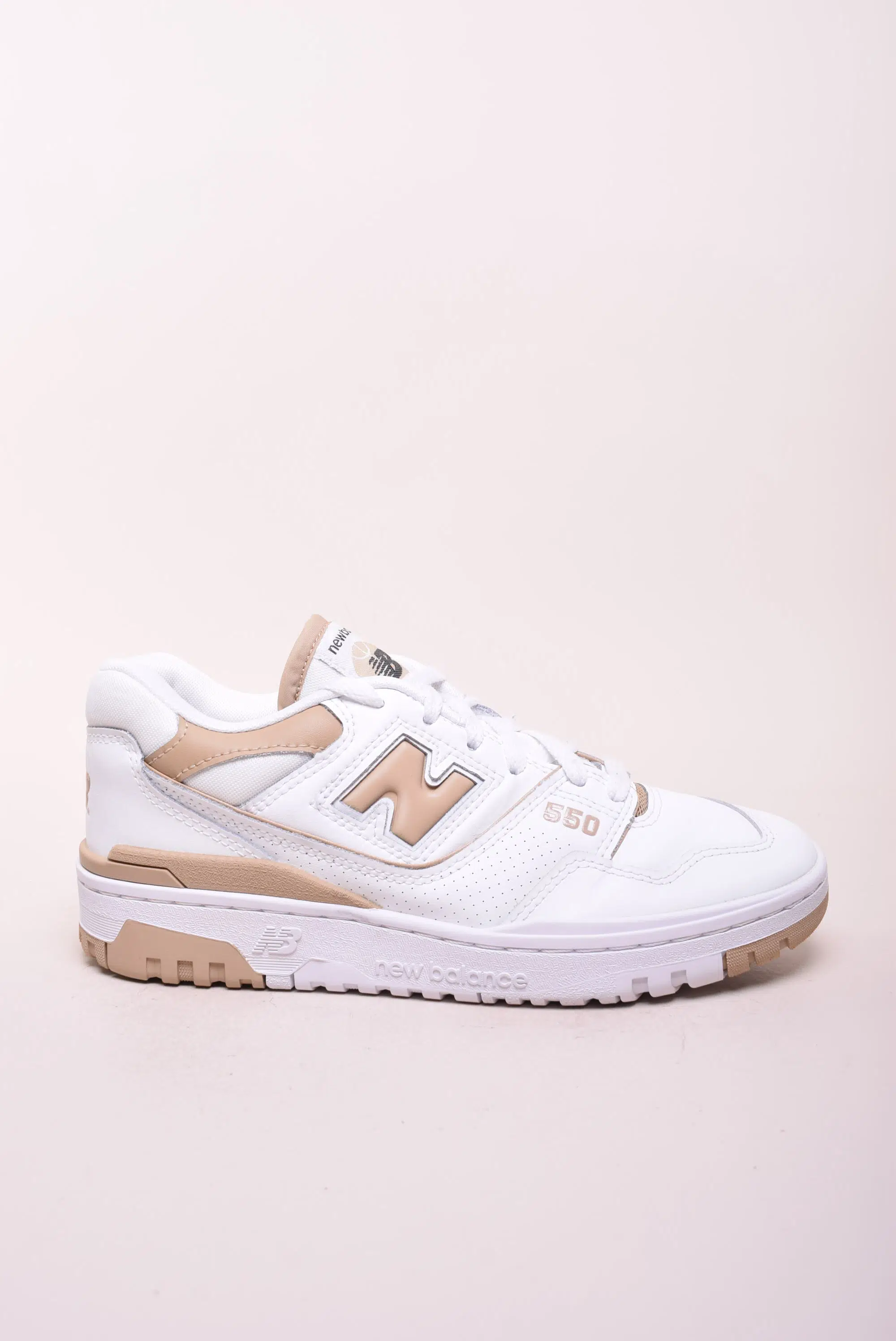 Sneakers barbati 550