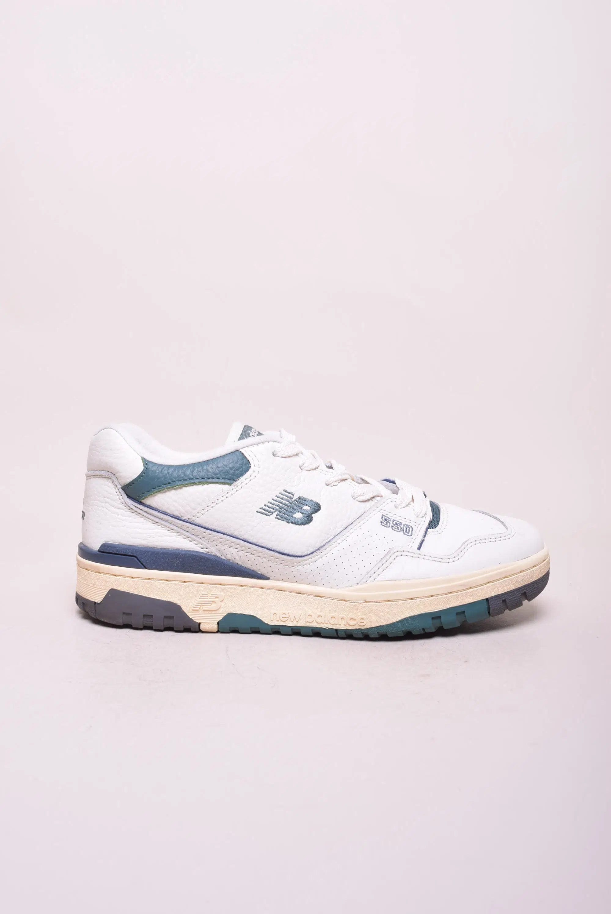 Sneakers barbati 550 [0]