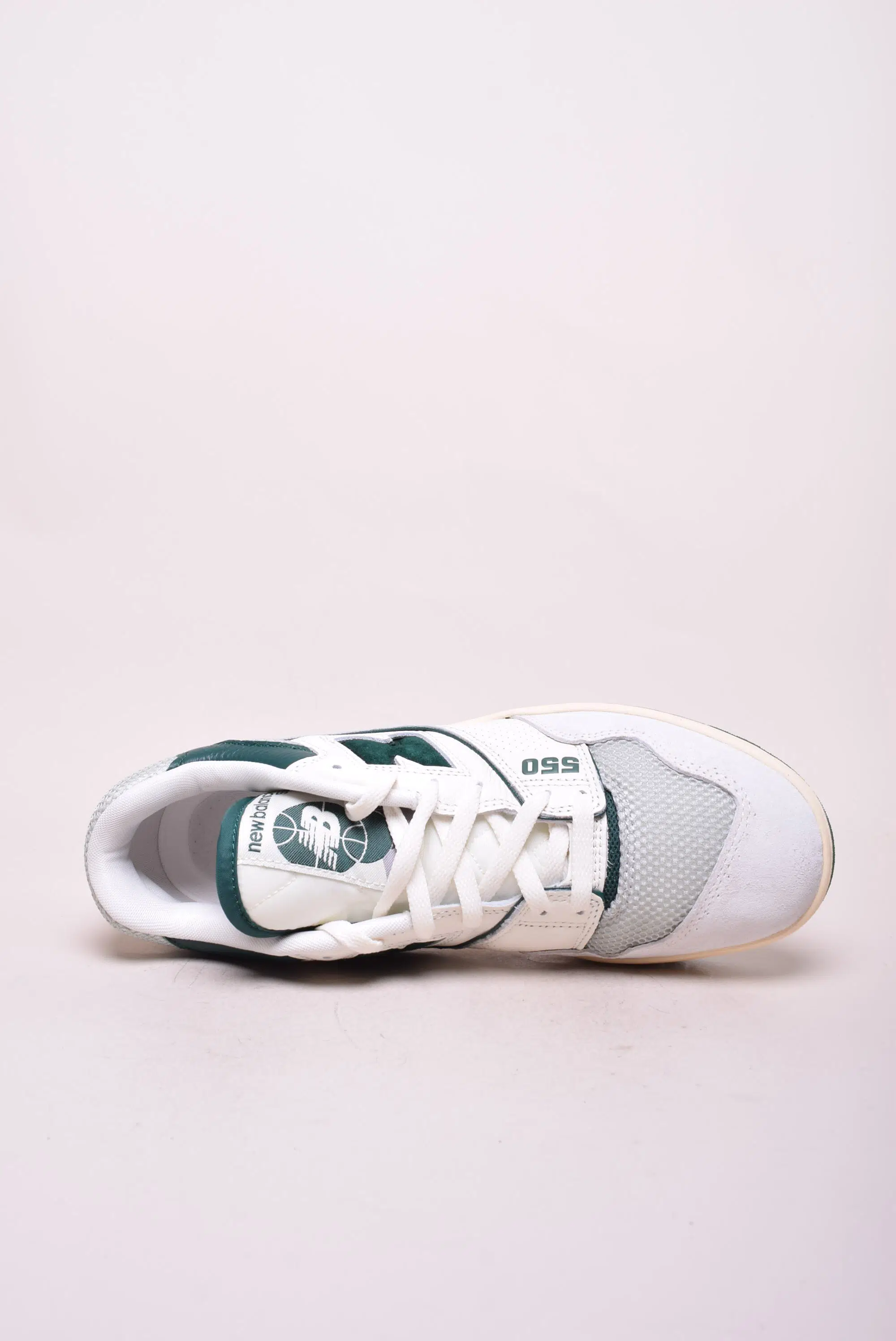 Sneakers barbati 550 [3]