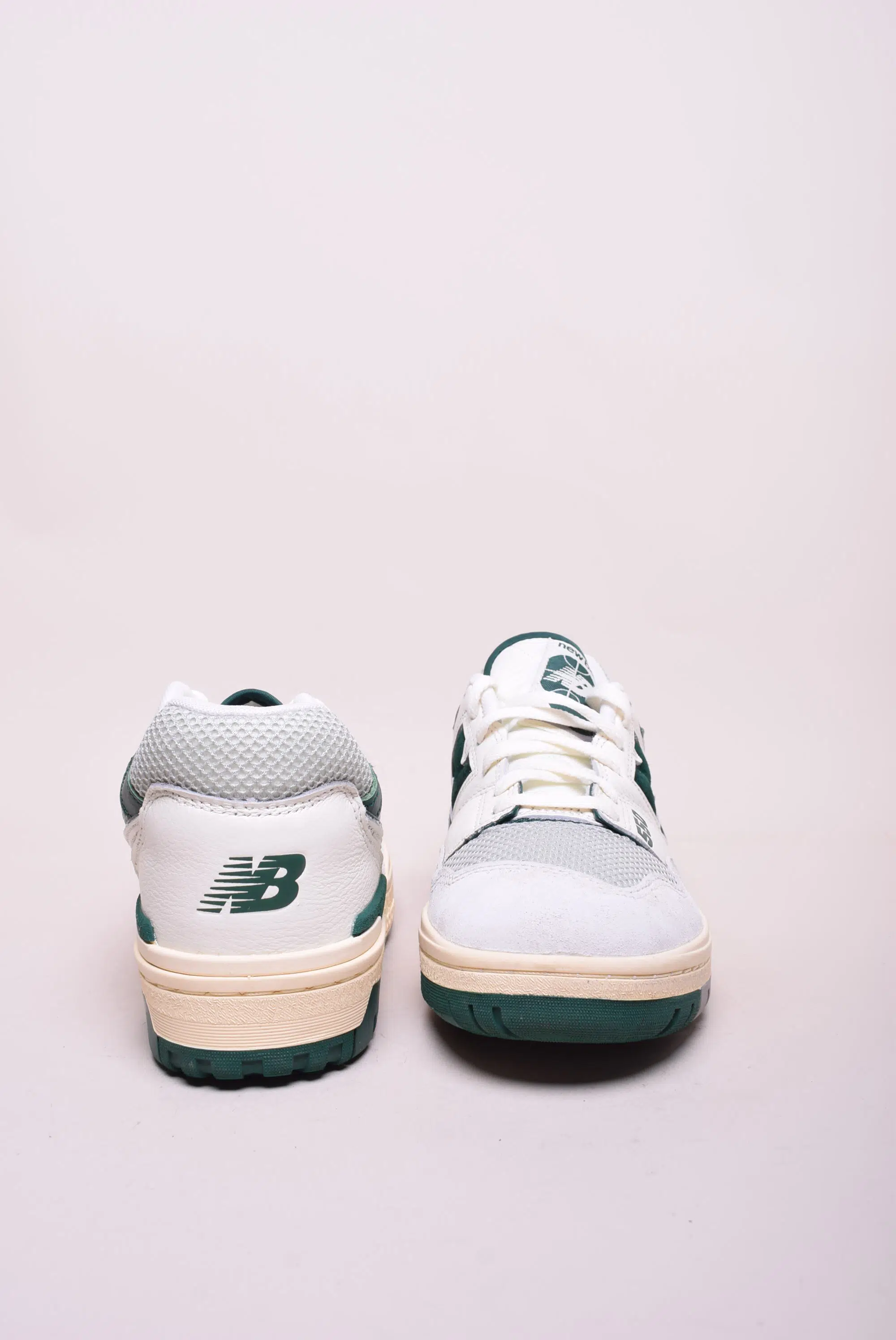 Sneakers barbati 550 [2]