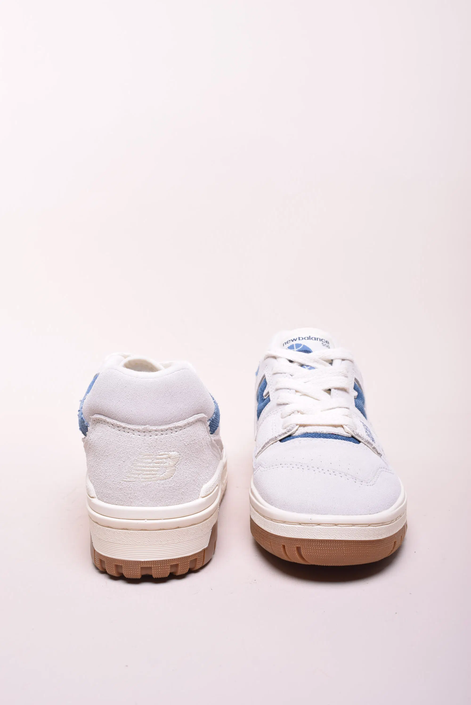 Sneakers barbati 550 [2]