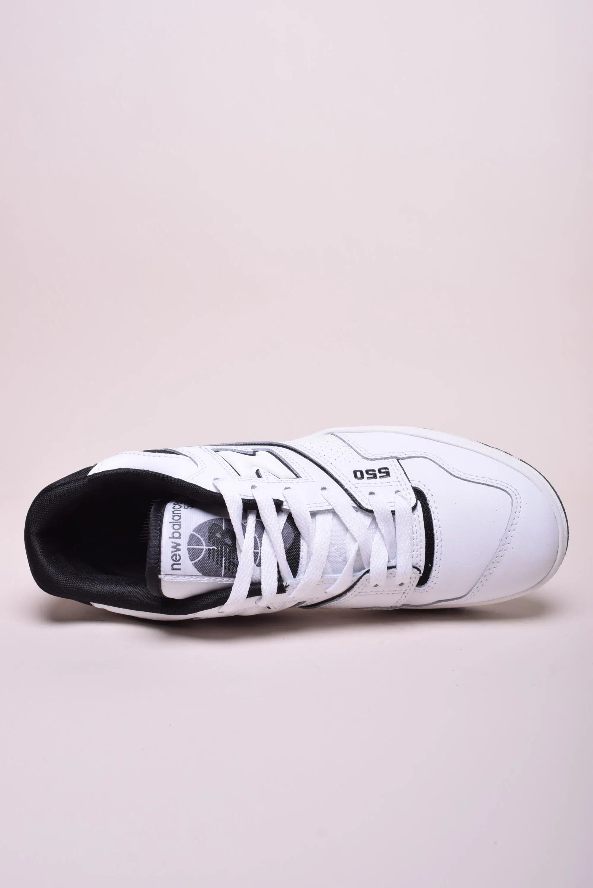 Sneakers barbati 550 [3]