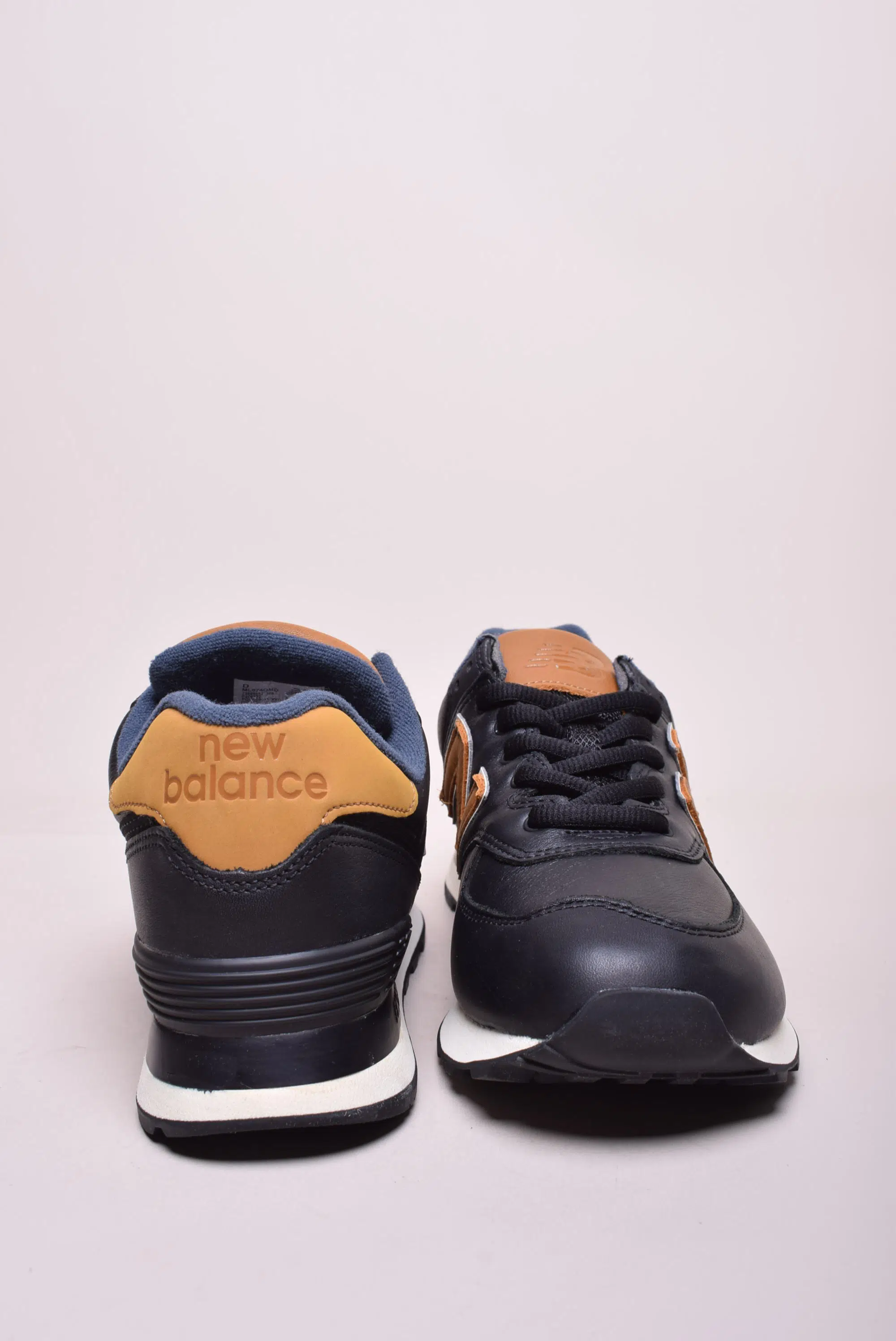 Sneakers barbati 574 [2]