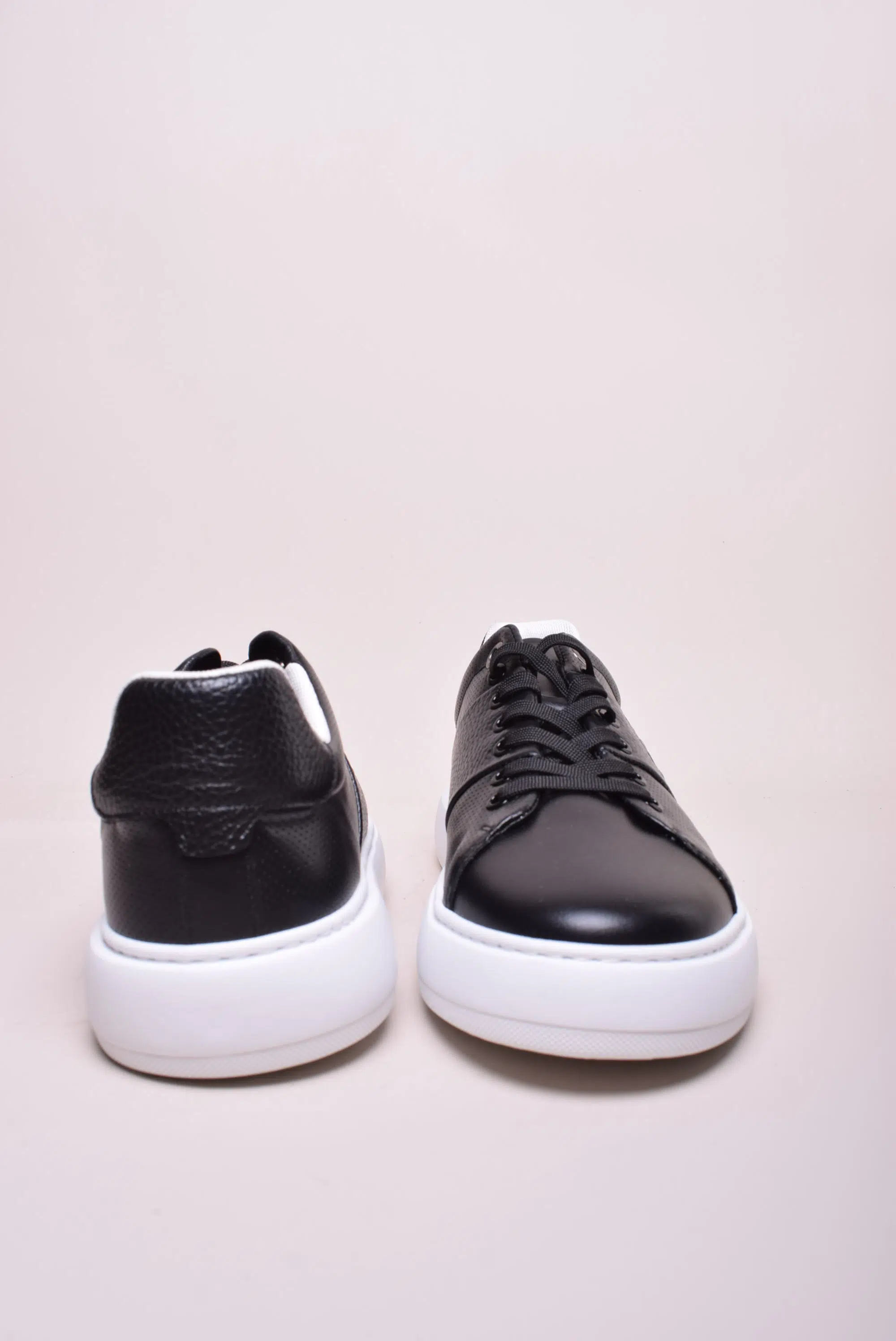 Sneakers barbati  [2]