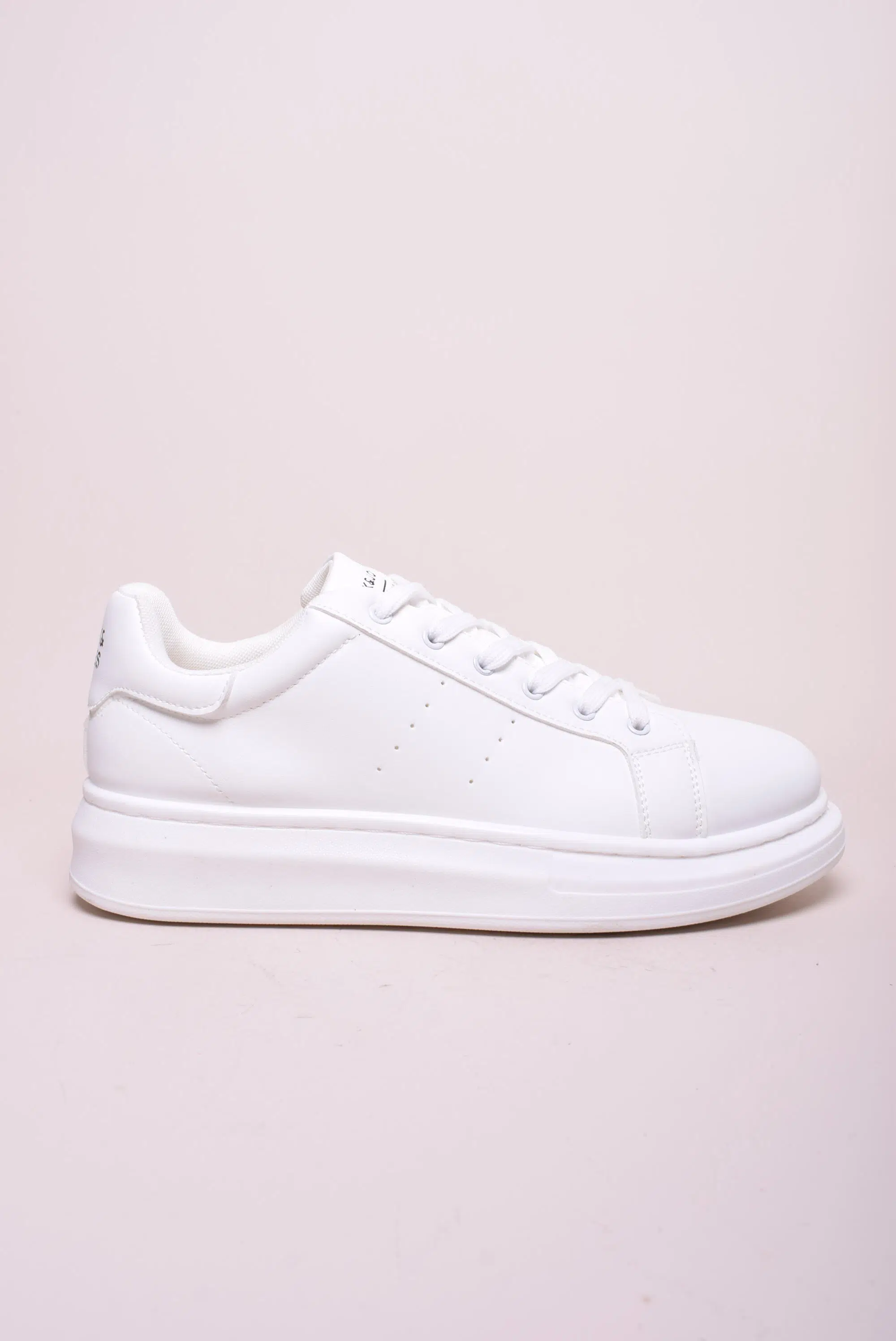 Sneakers barbati [0]