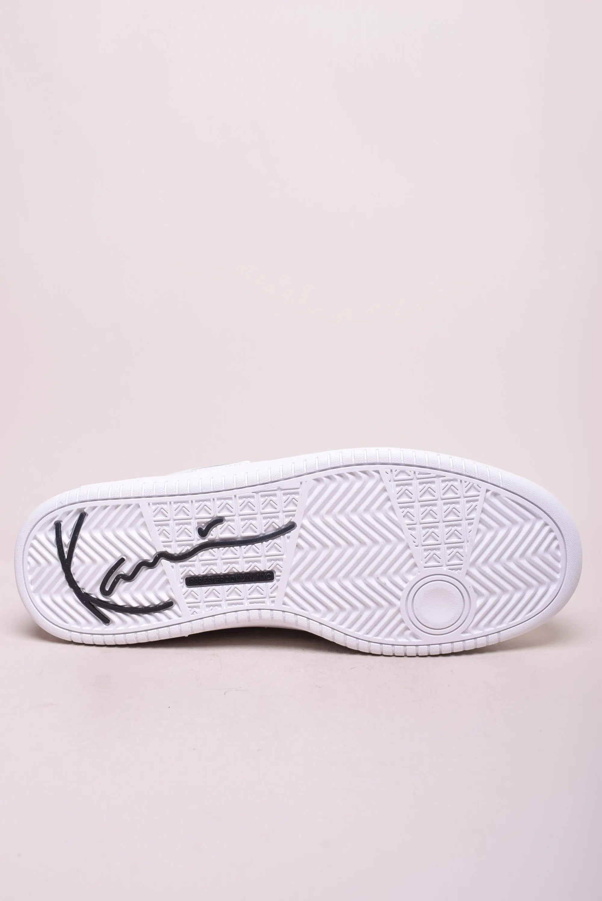 Sneakers barbati 89 Classic [1]