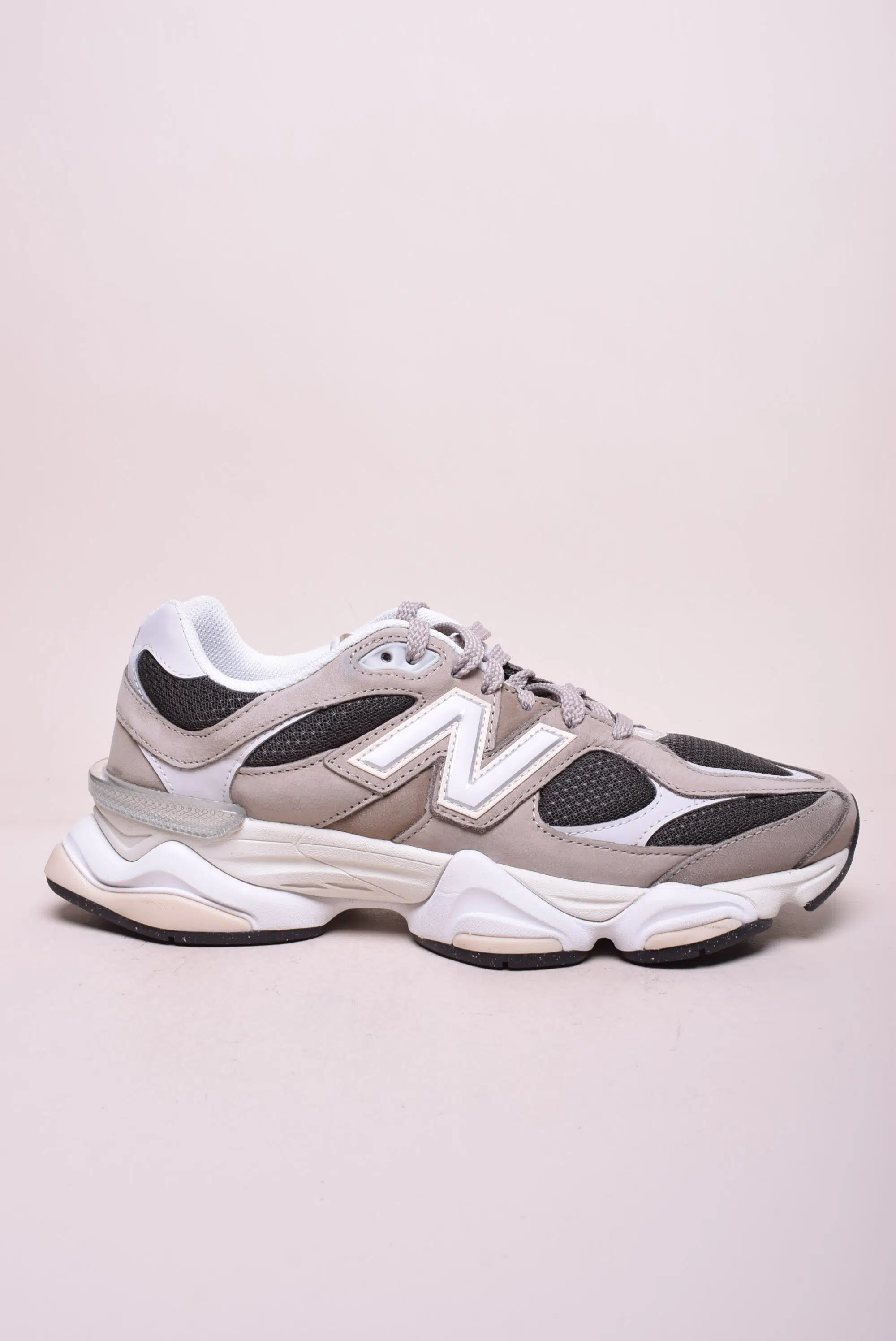 Toate produsele - Sneakers barbati 9060