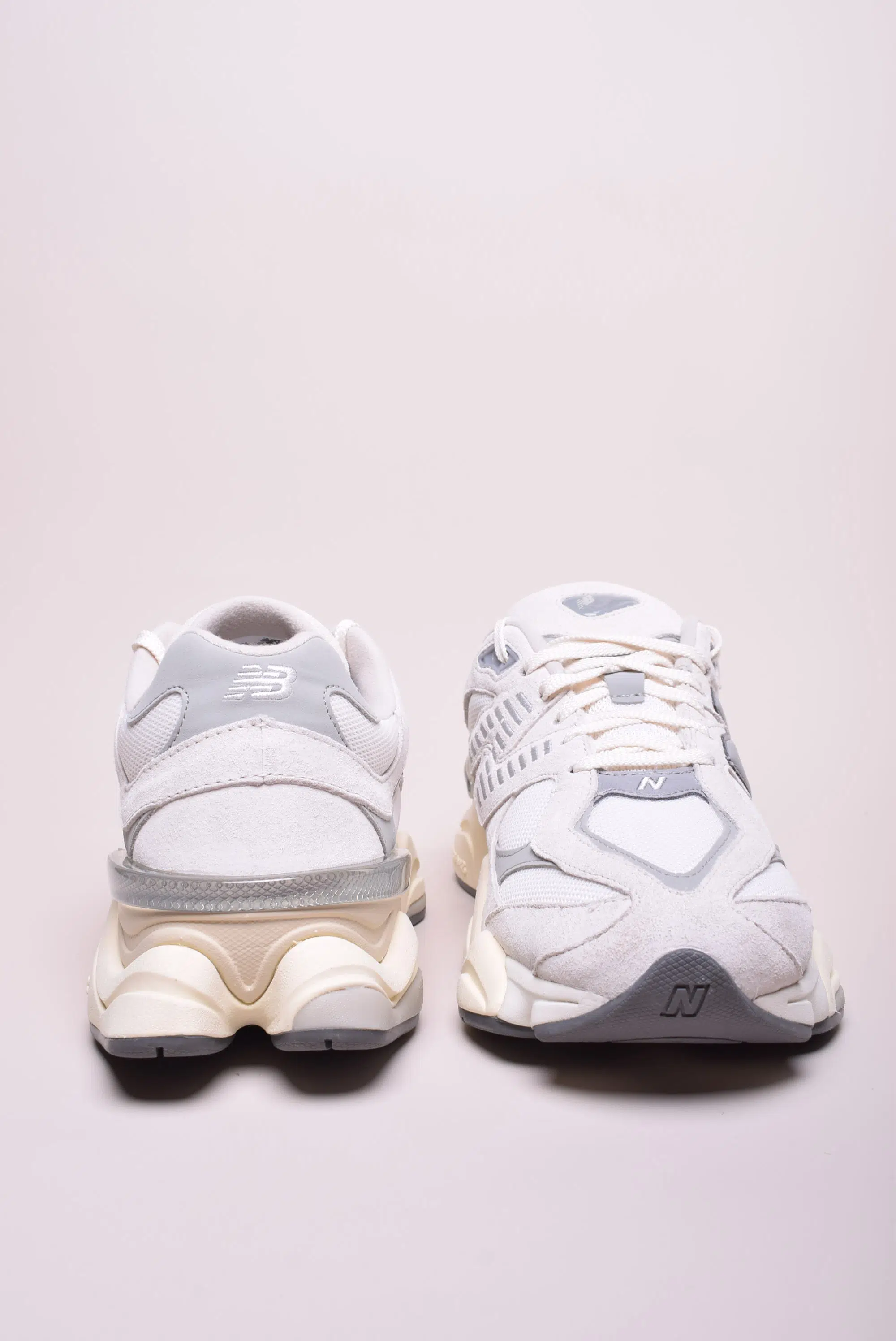 Sneakers barbati 9060 [2]