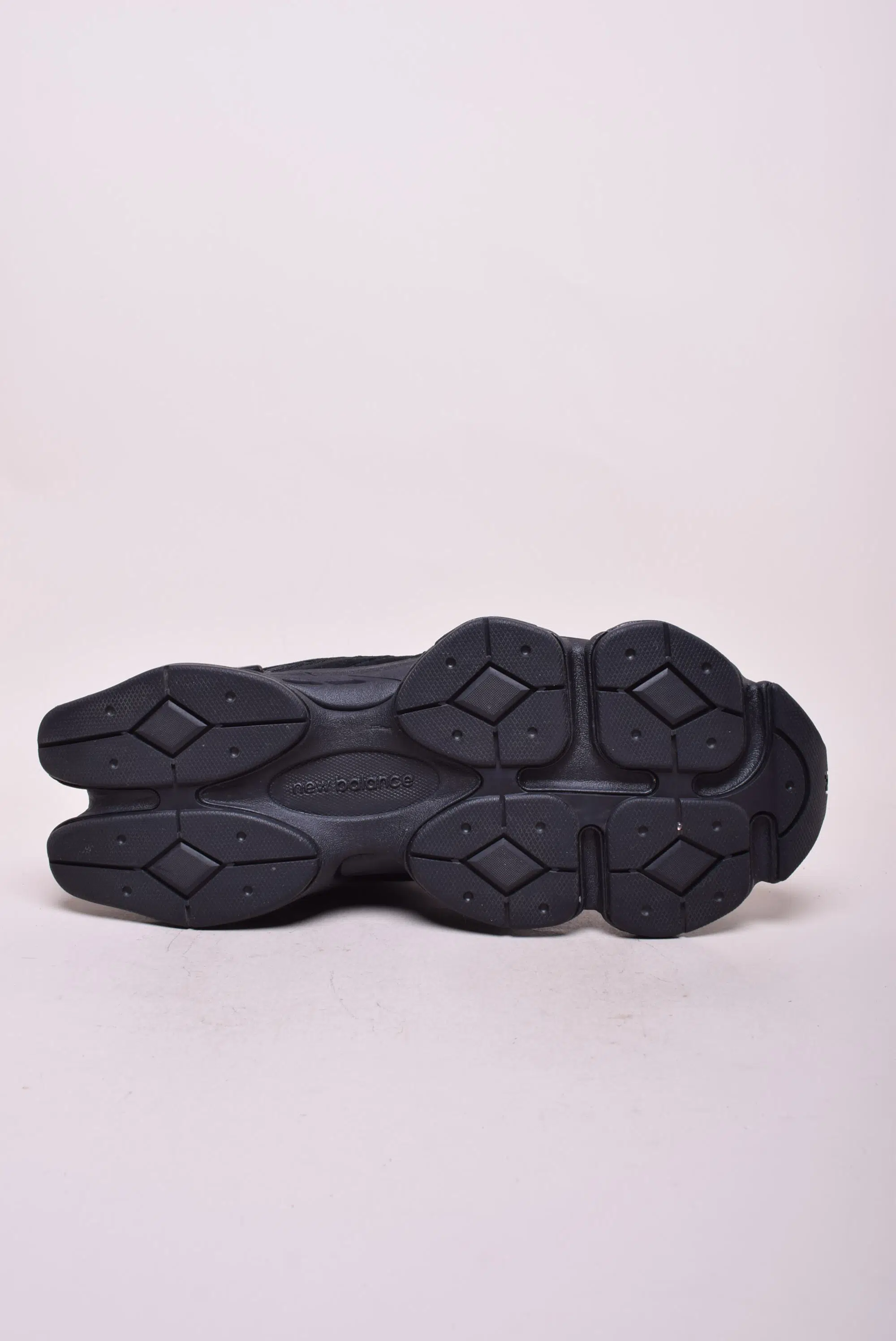 Sneakers barbati 9060 [1]