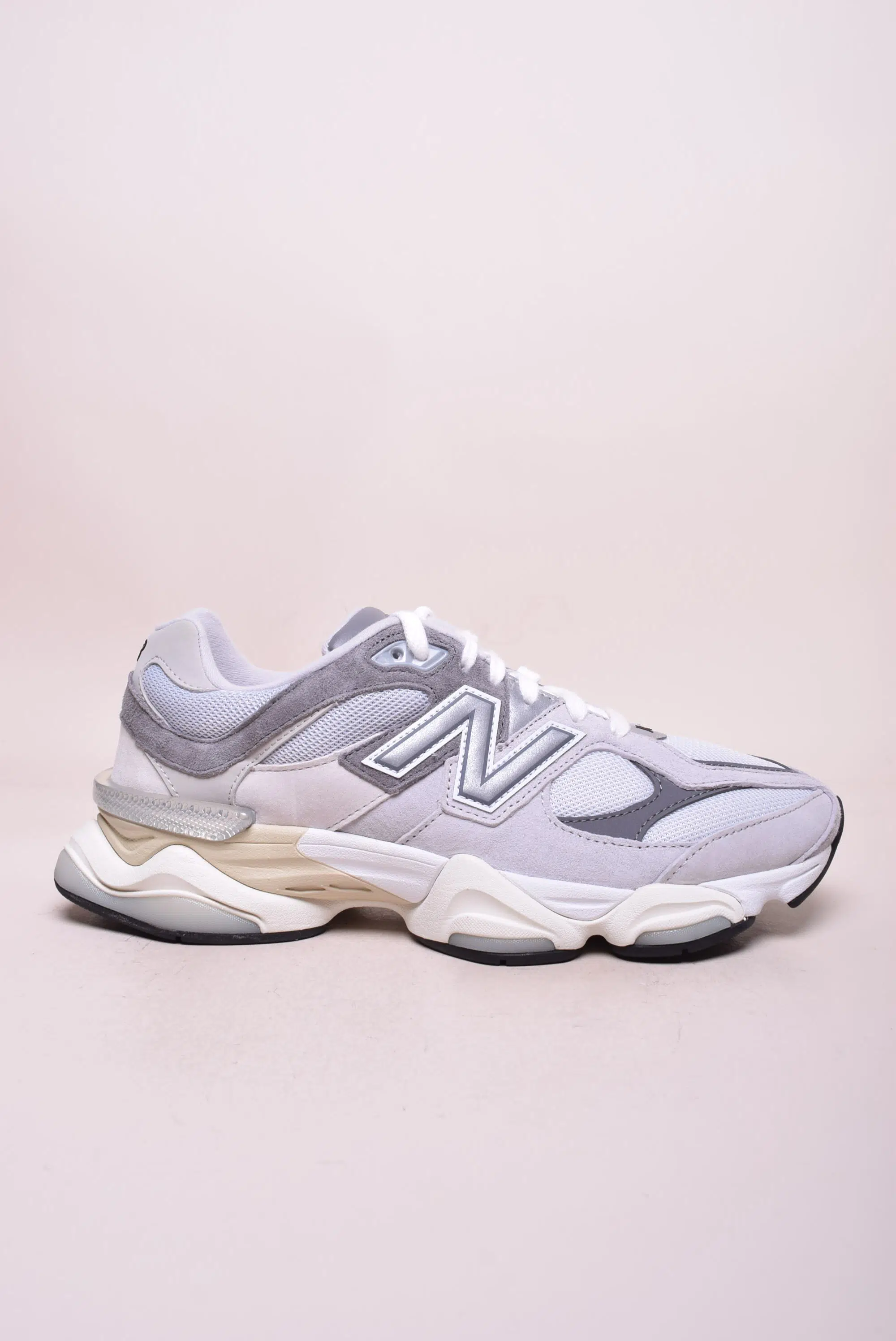 Produse încărcate recent - Sneakers barbati 9060