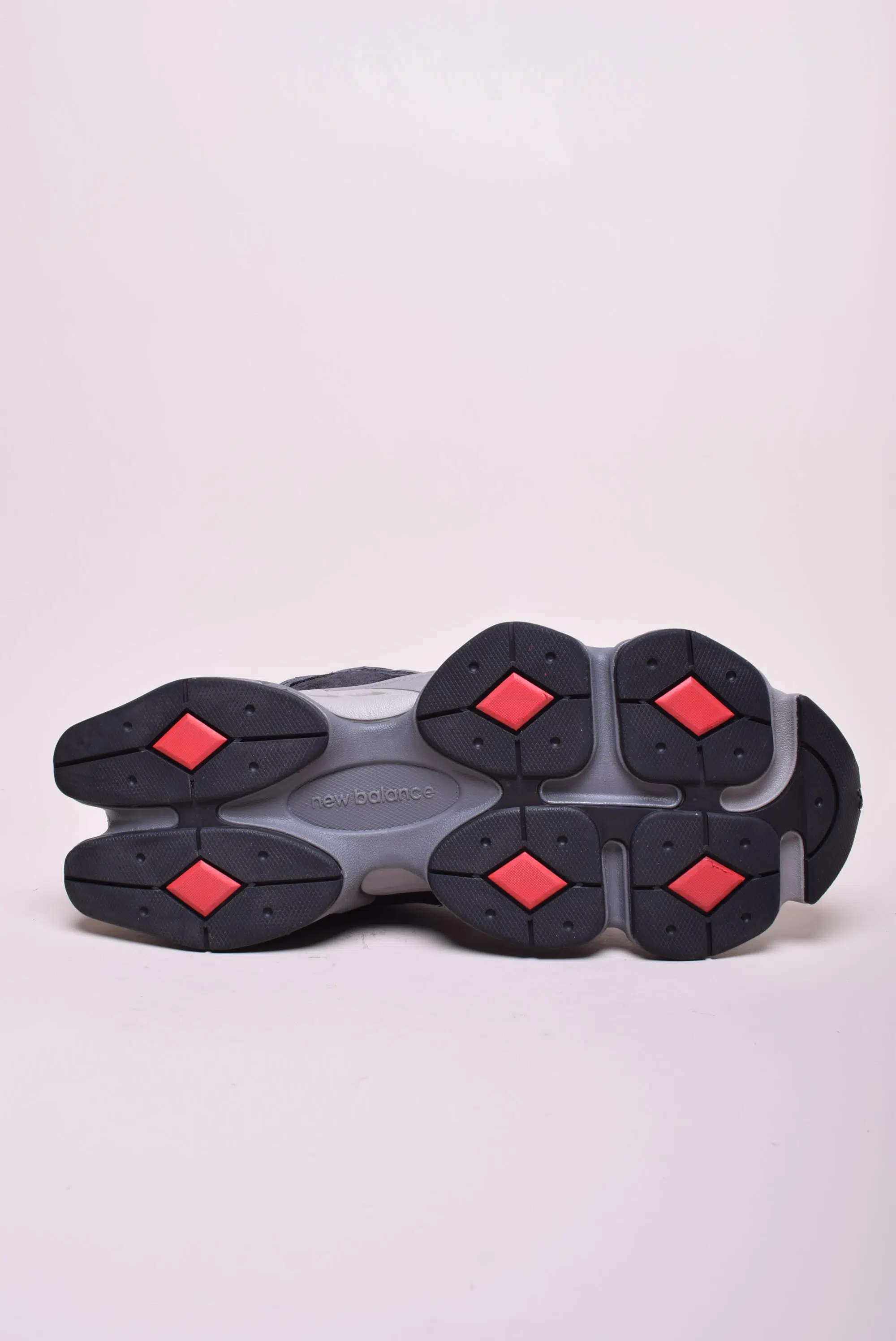 Sneakers barbati 9060 [1]