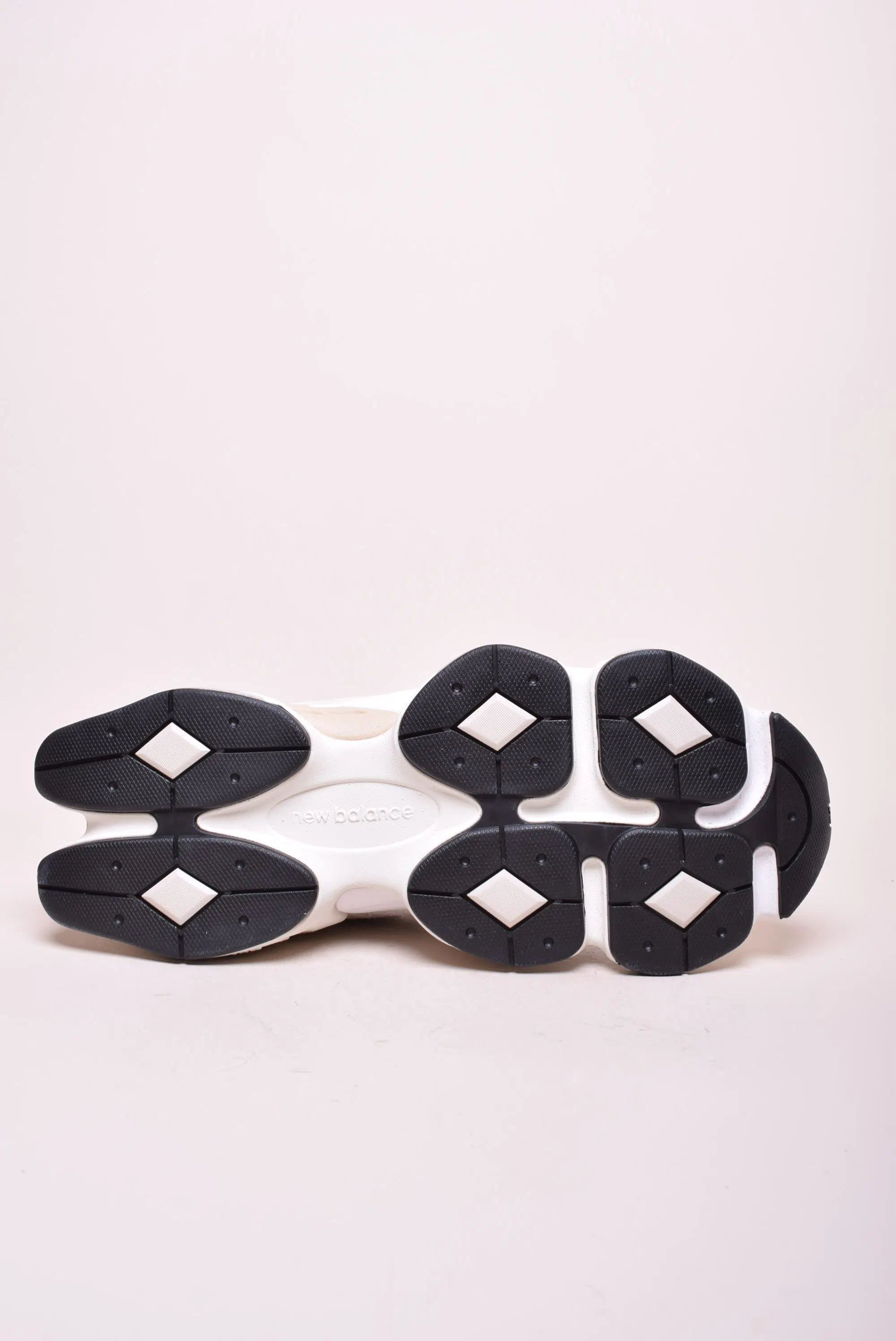 Sneakers barbati 9060 [1]