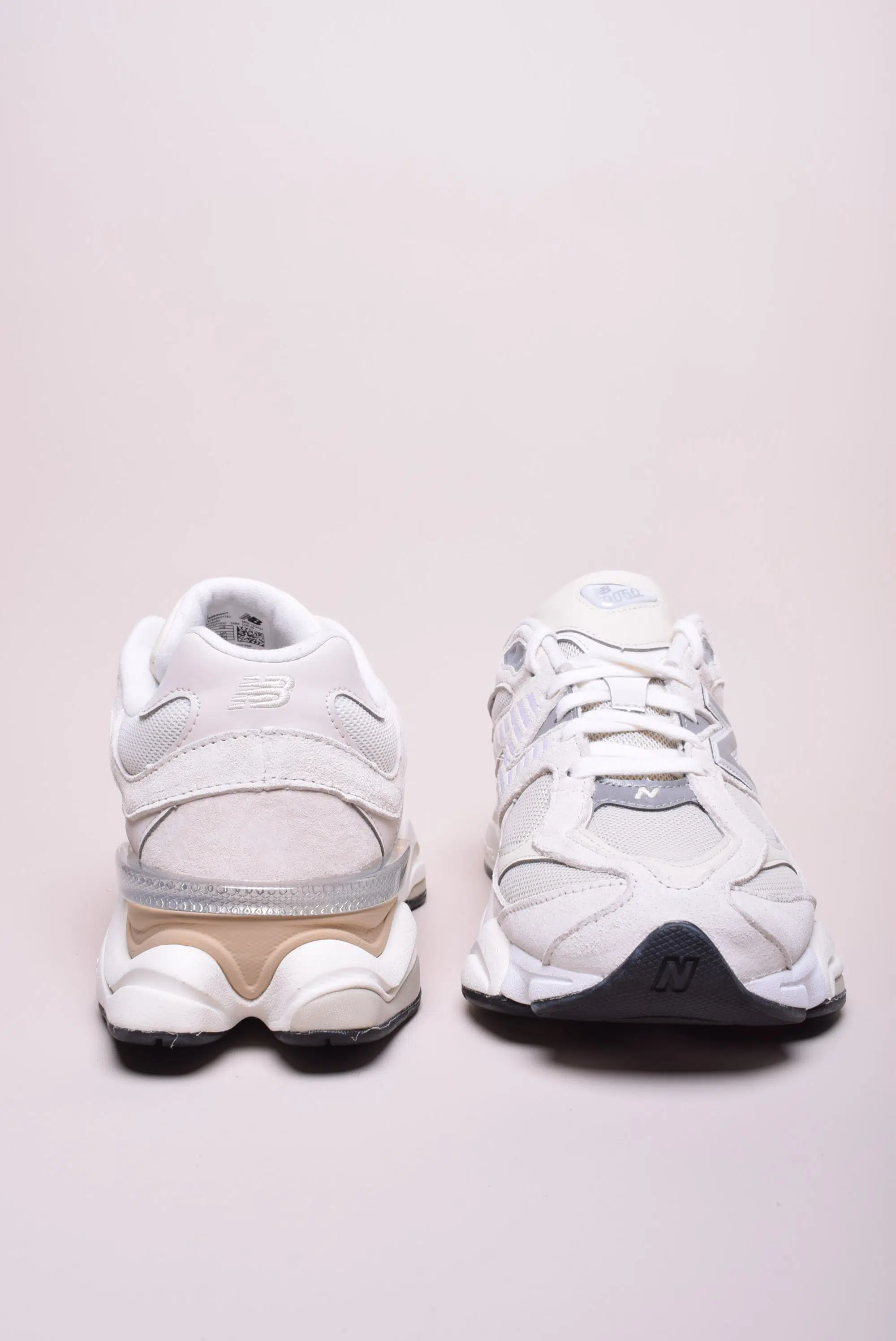 Sneakers barbati 9060 [2]