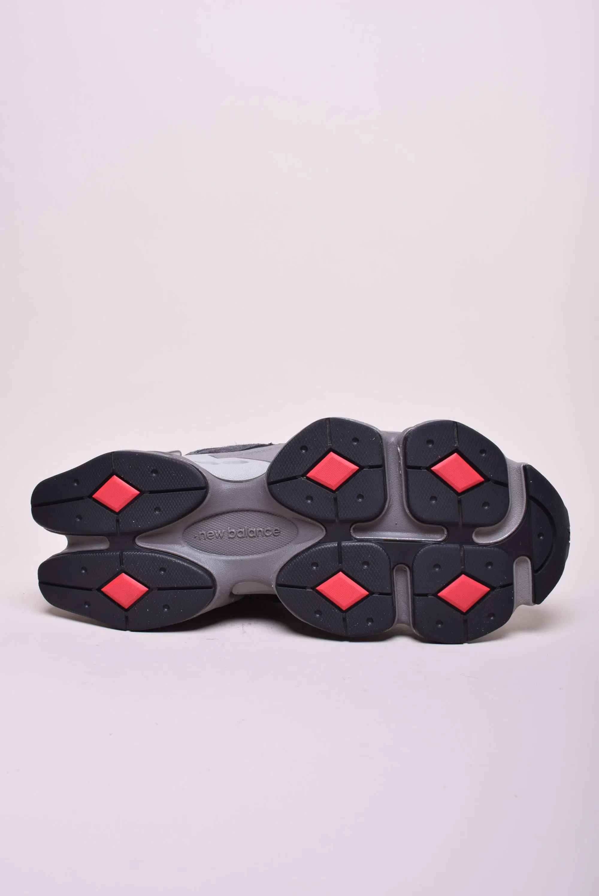 Sneakers barbati 9060 [1]