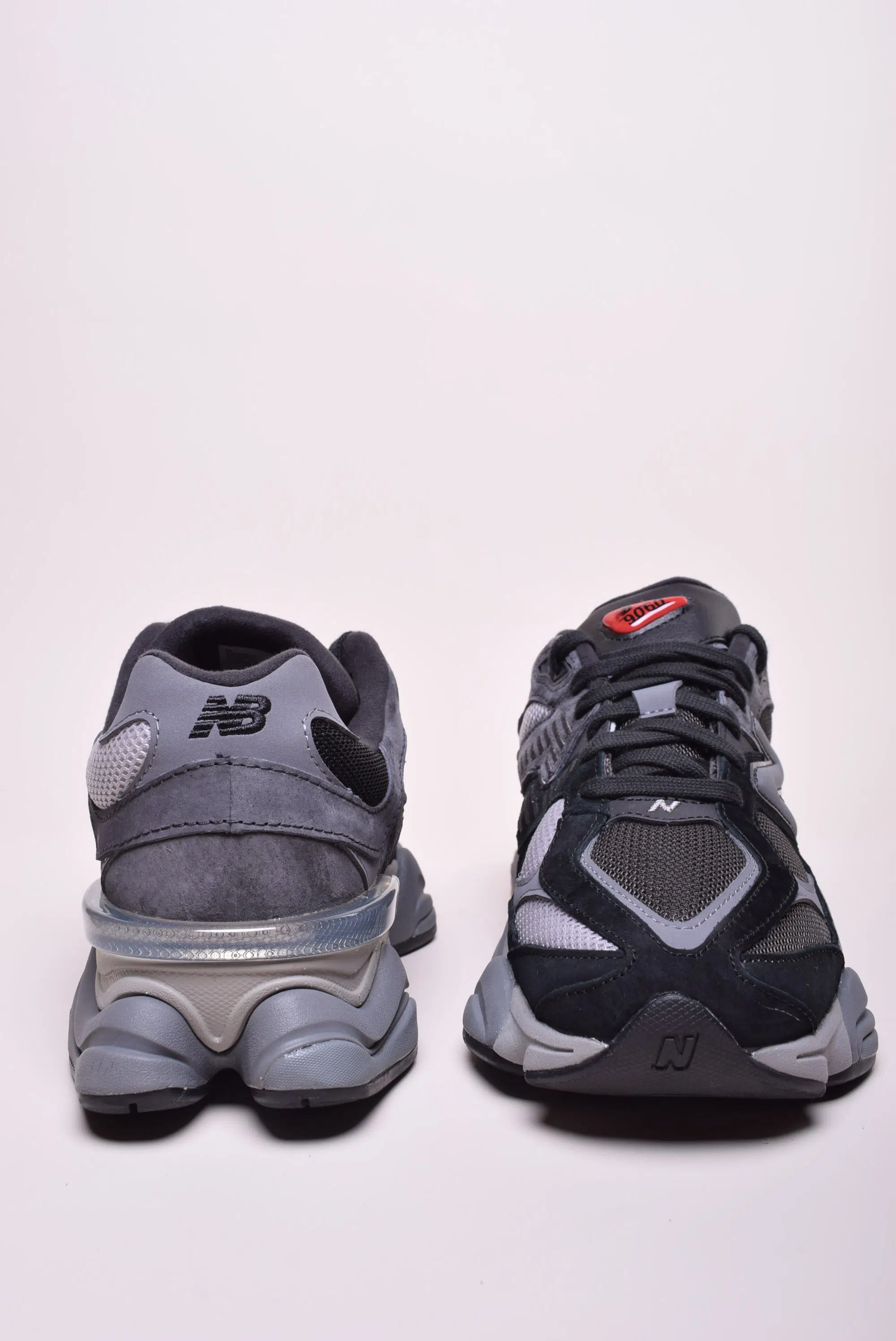 Sneakers barbati 9060 [2]