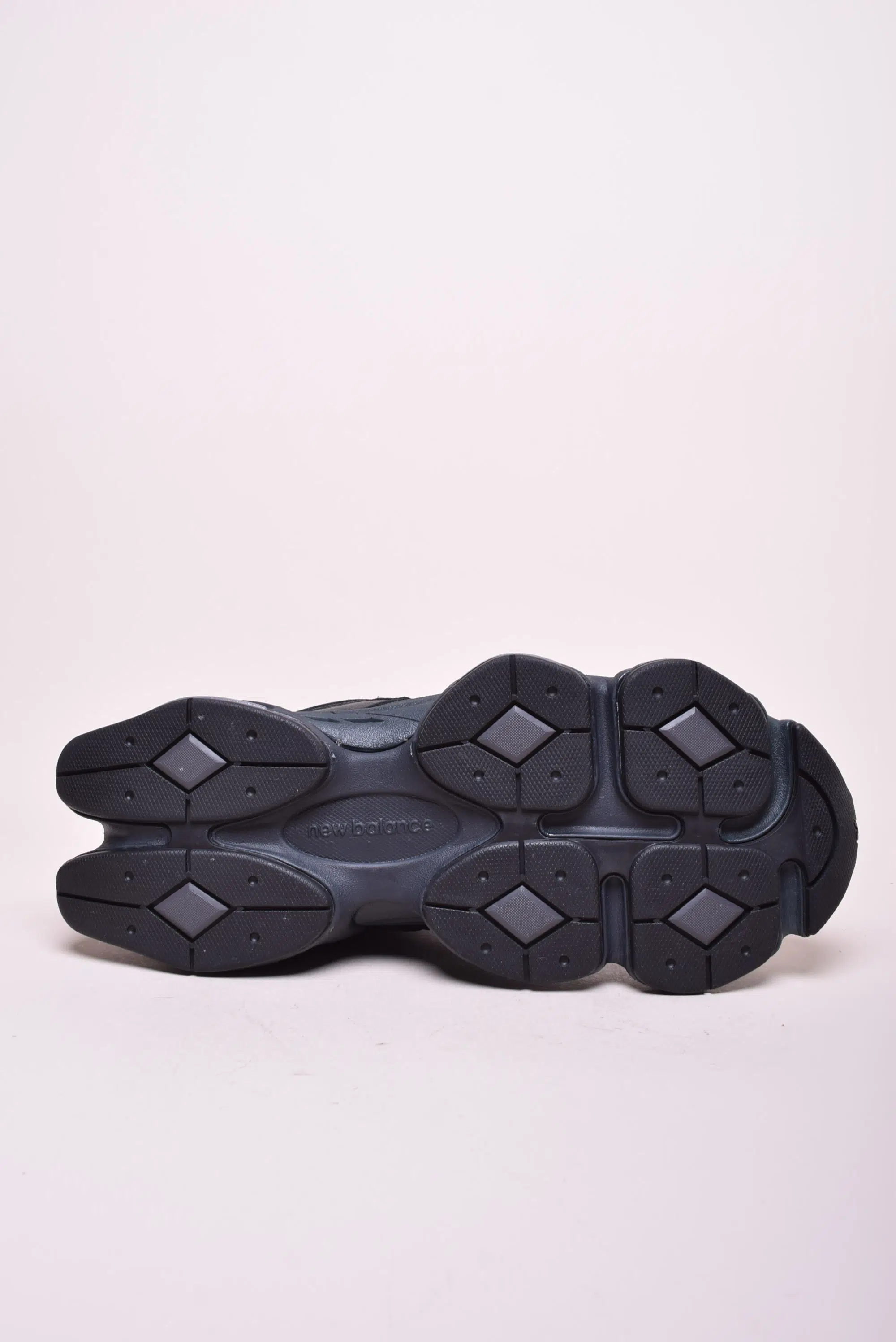 Sneakers barbati 9060 [1]