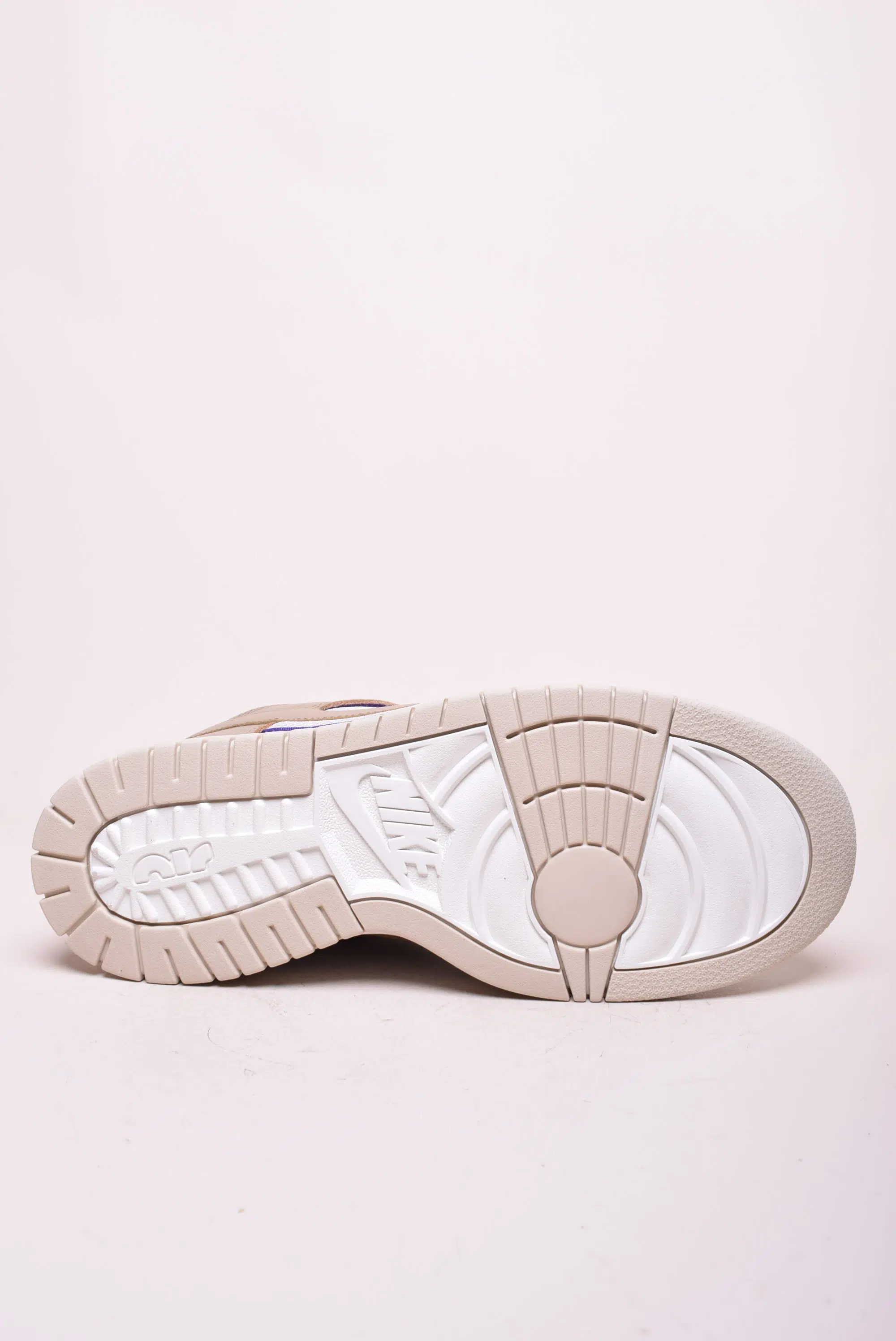 Sneakers barbati Air Dunk Jumbo [1]