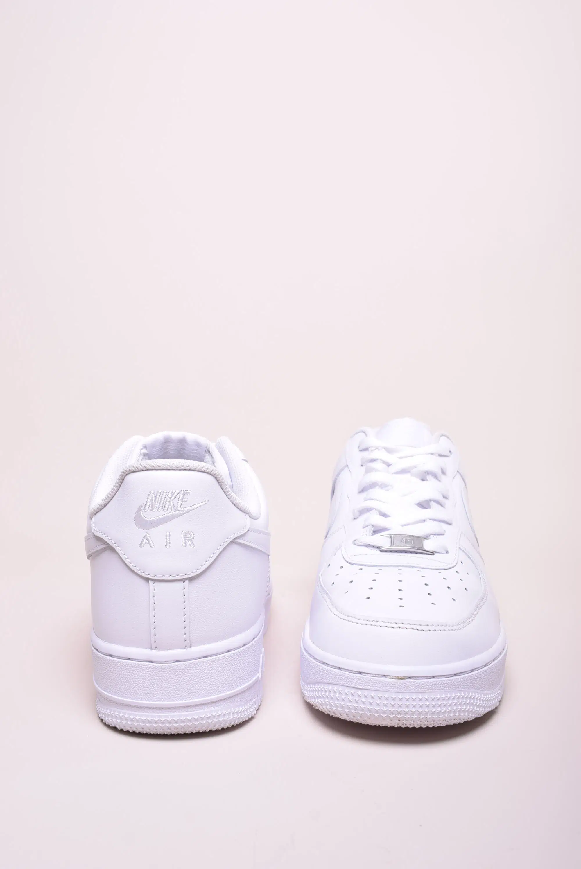 Sneakers barbati Air Force 1 '07 [2]