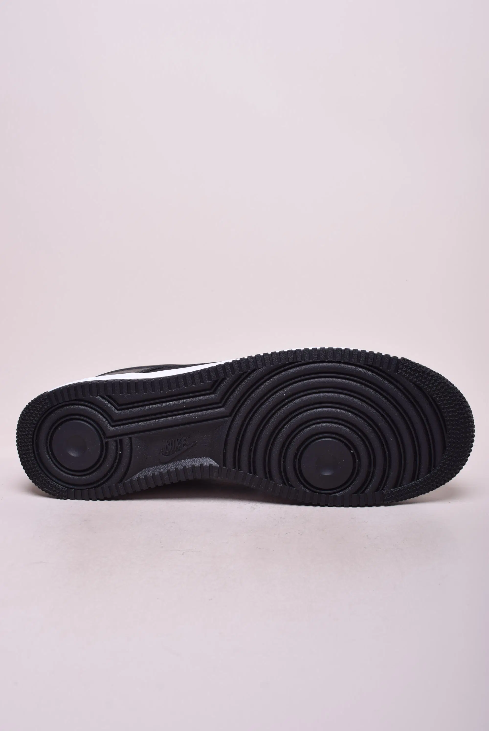 Sneakers barbati Air Force 1 '07 [1]