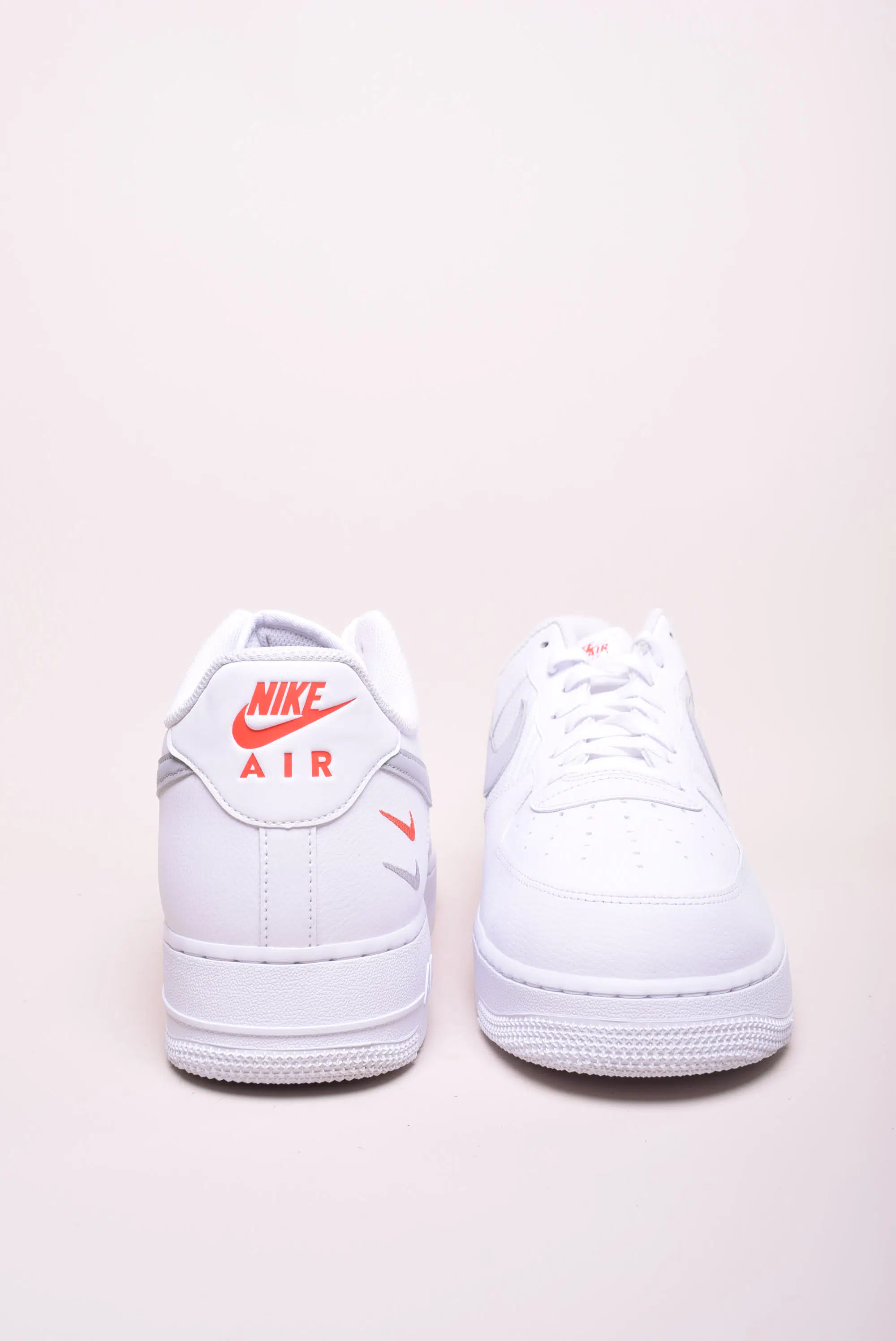Sneakers barbati Air Force 1 '07 [2]