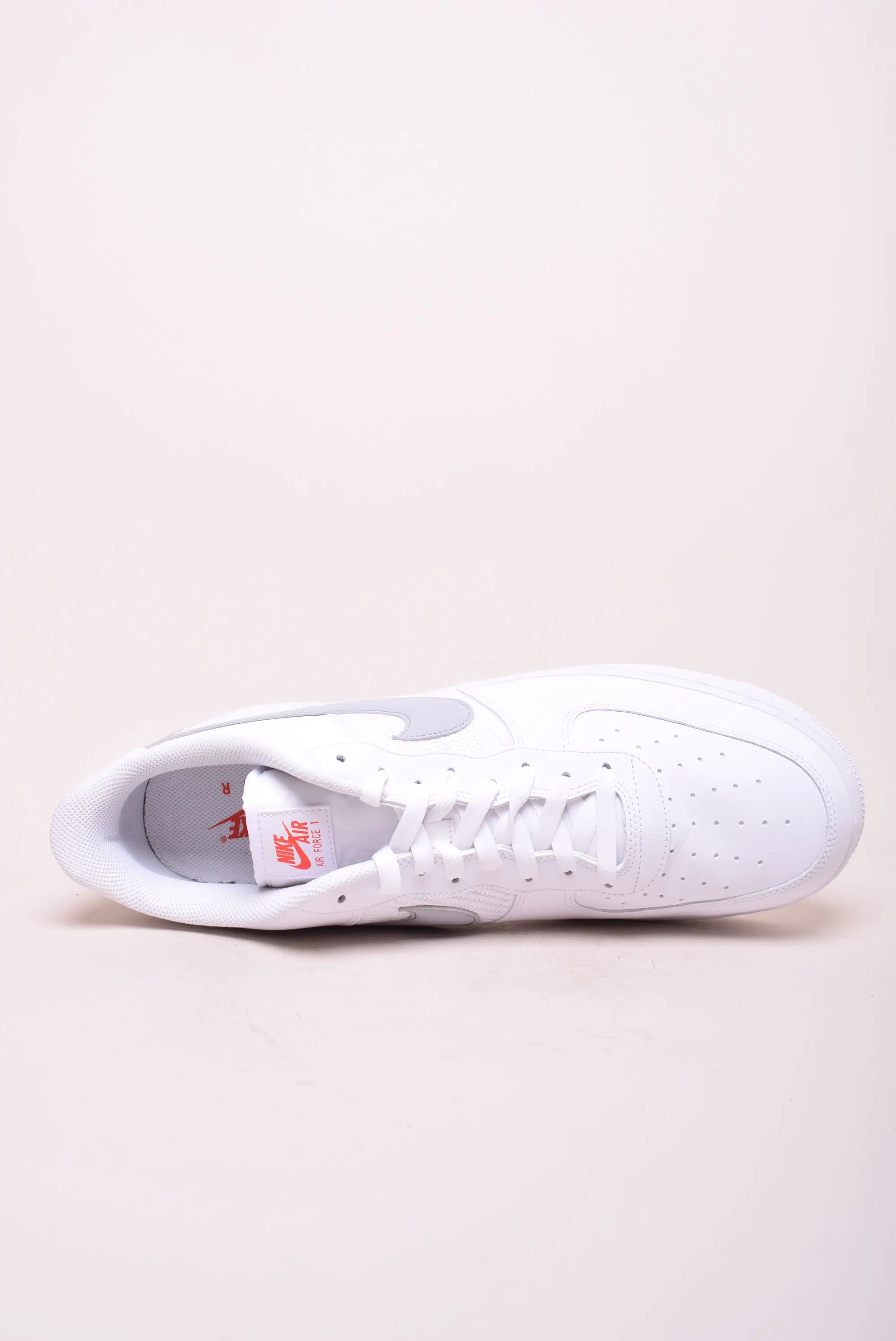 Sneakers barbati Air Force 1 '07 [3]