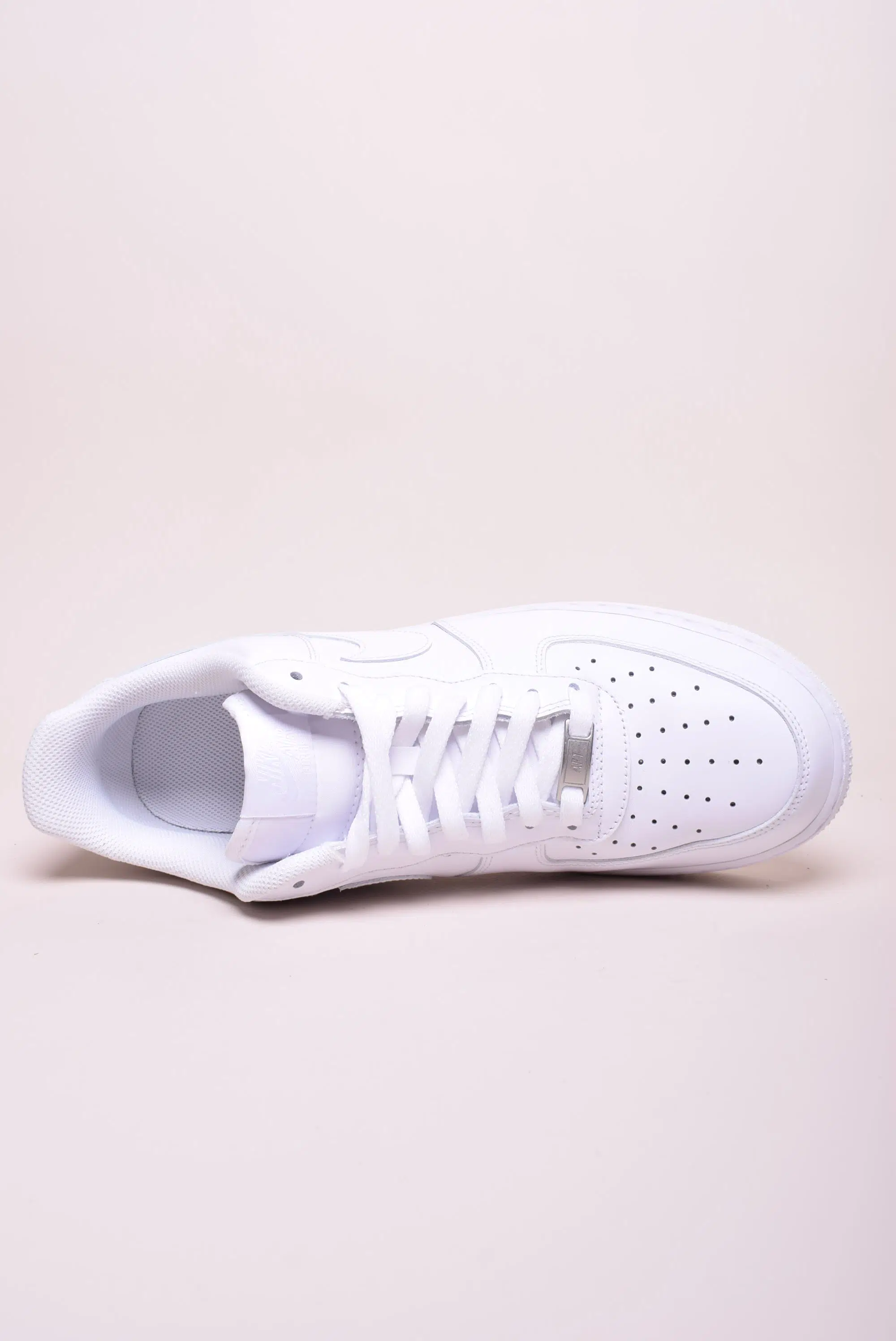 Sneakers barbati Air Force 1 '07 [3]