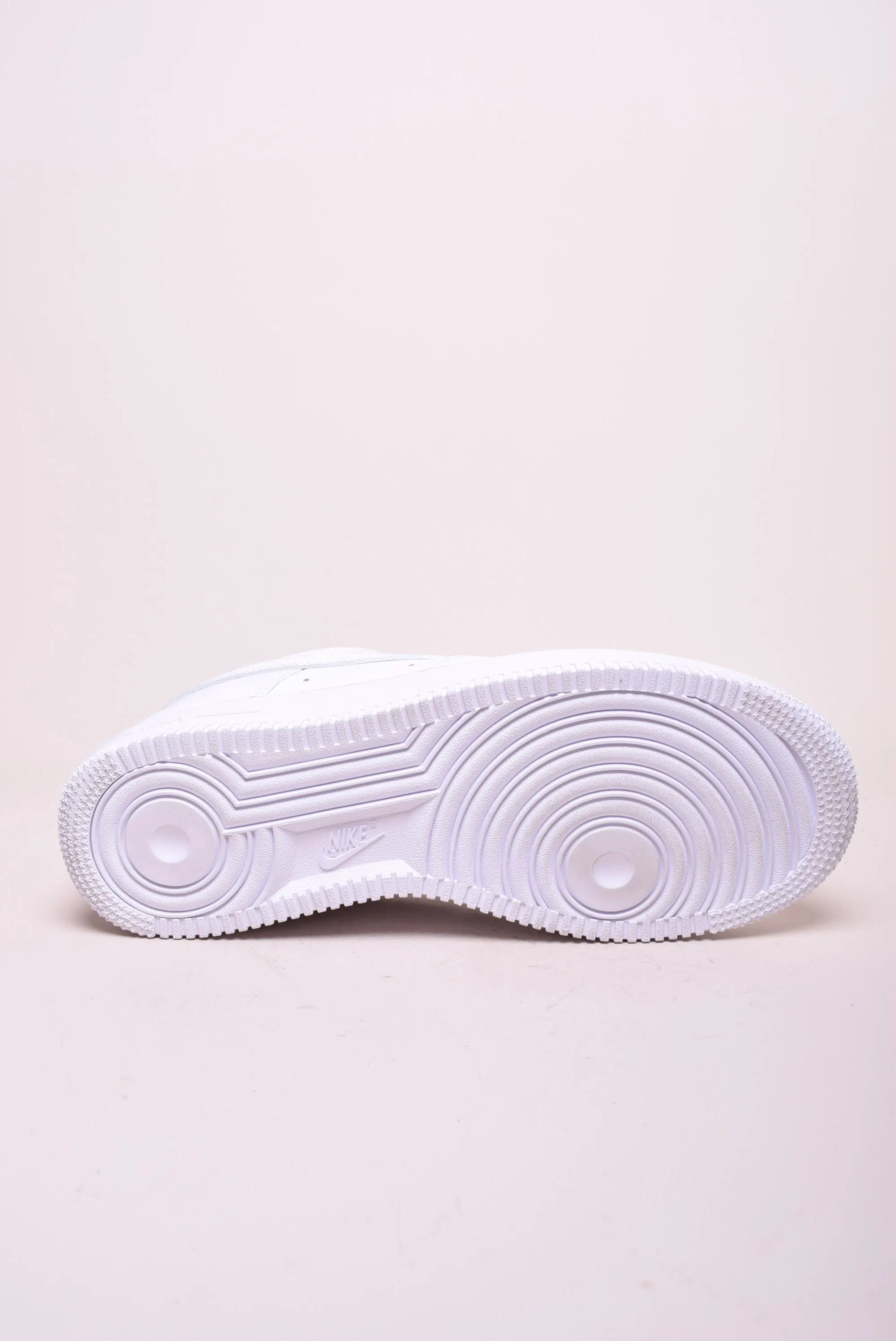 Sneakers barbati Air Force 1 [1]