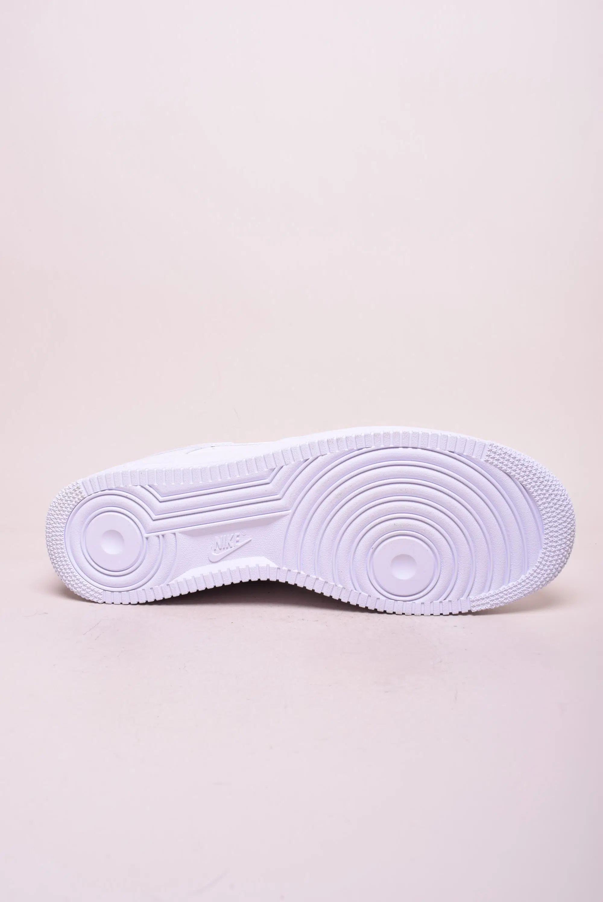 Sneakers barbati Air Force 1 [1]