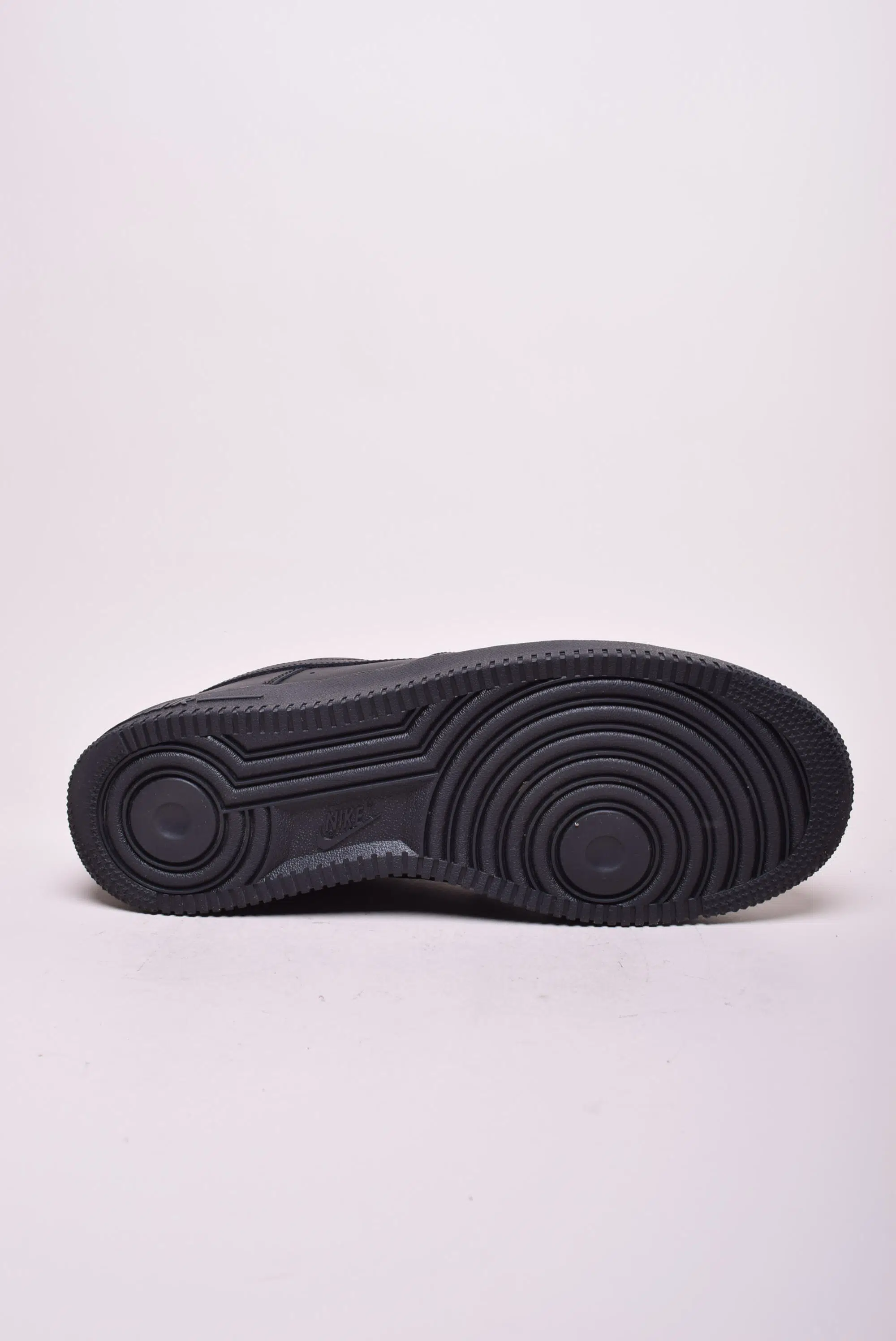 Sneakers barbati Air Force 1 [1]