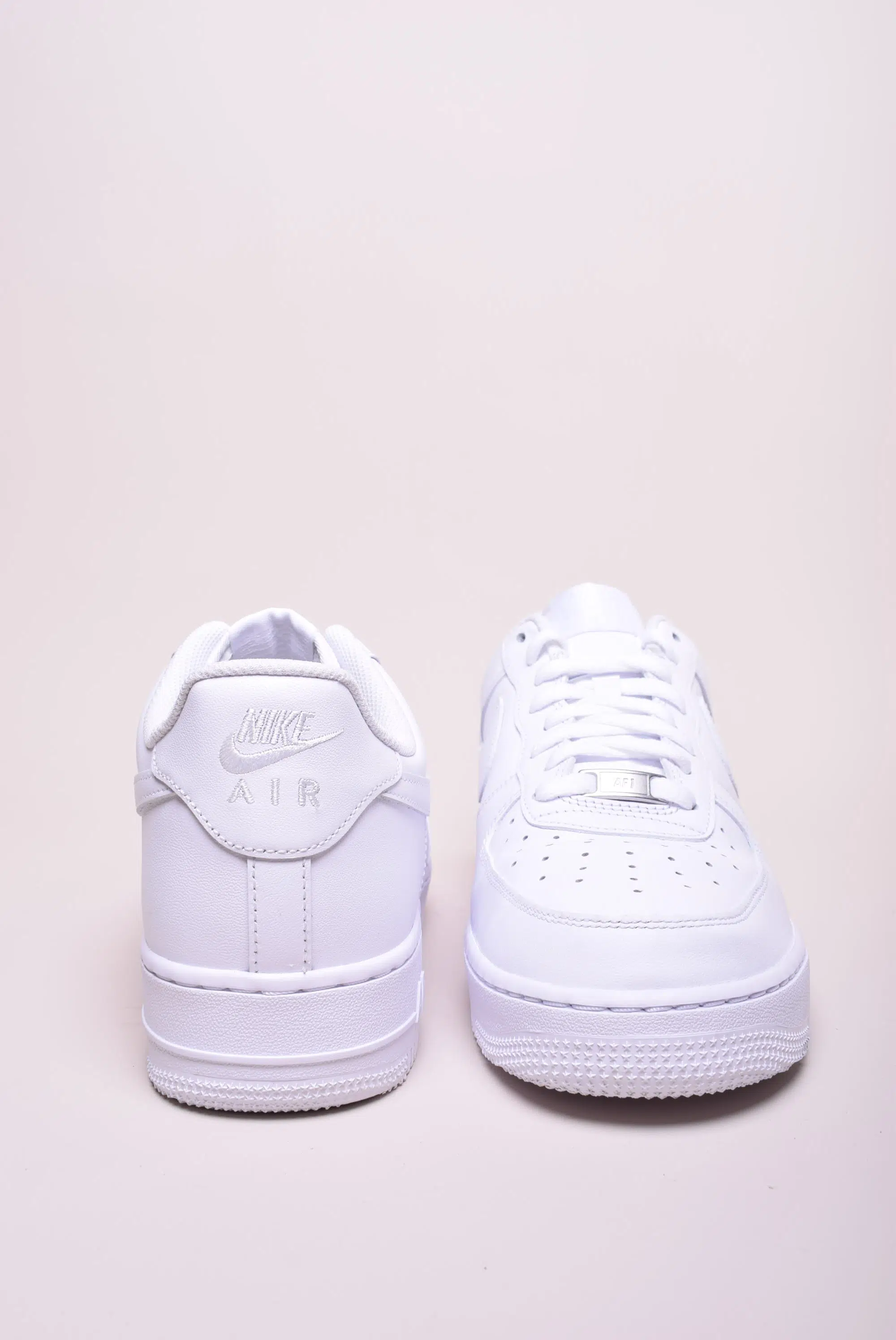 Sneakers barbati Air Force 1 [2]