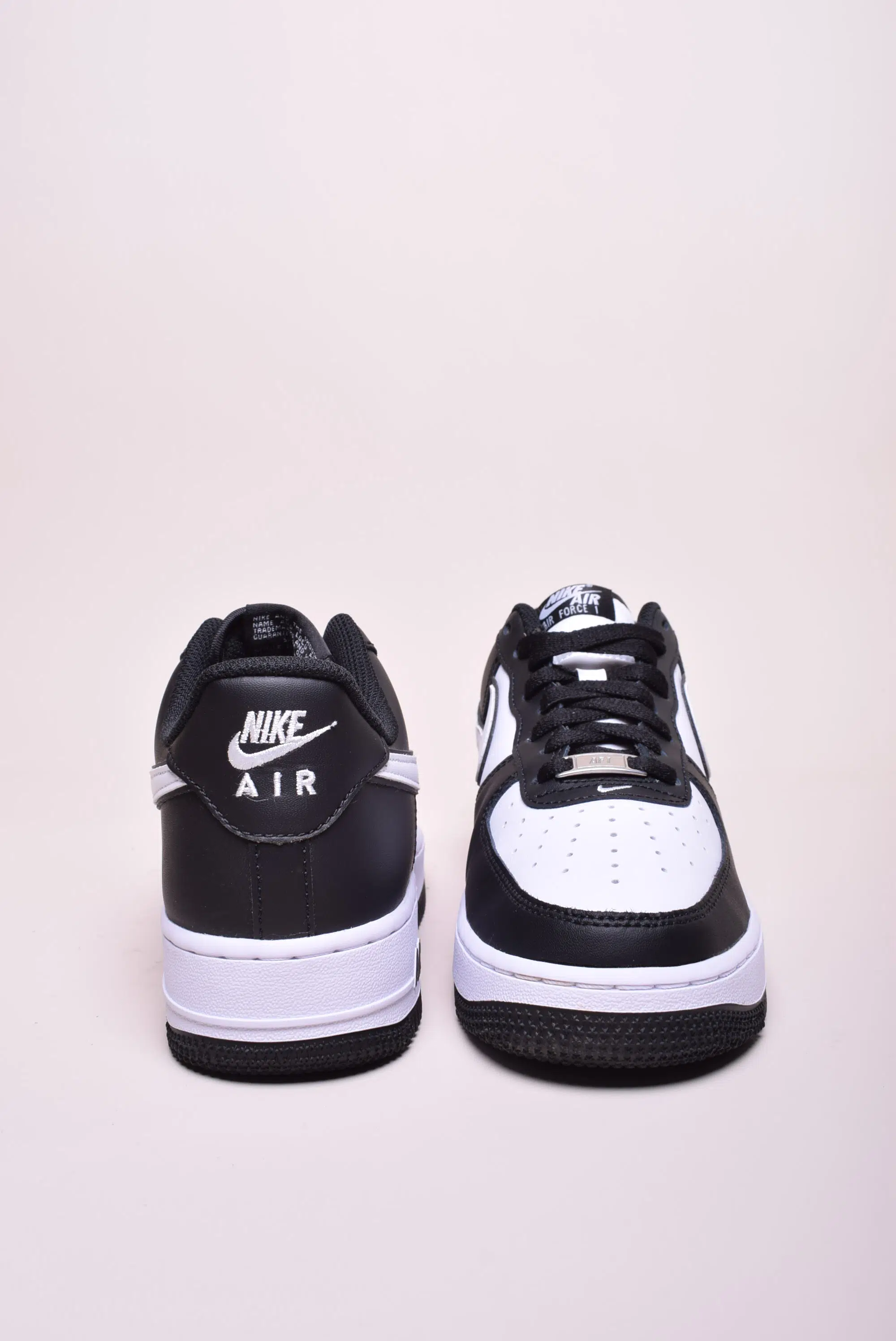 Sneakers barbati Air Force 1 [2]