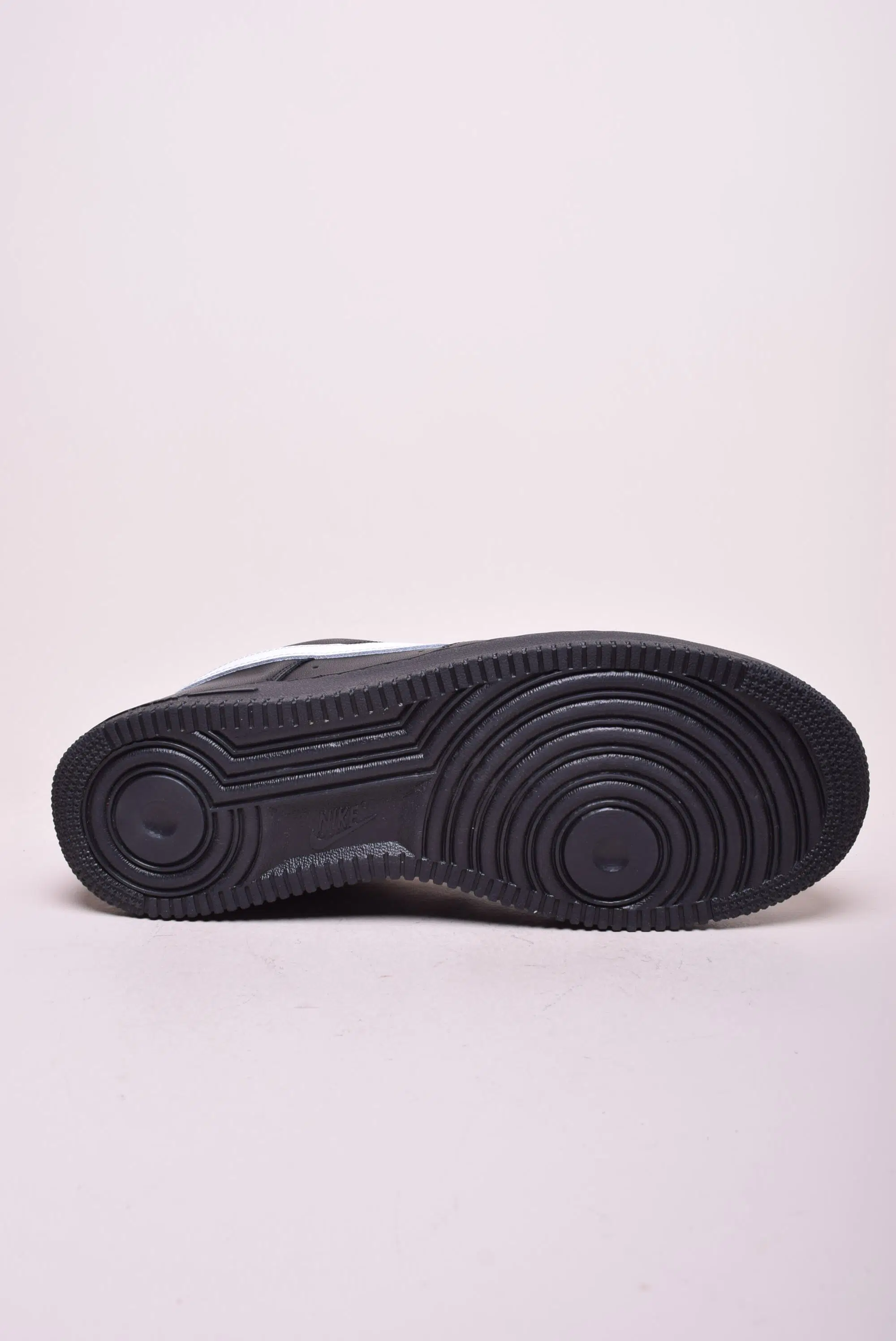 Sneakers barbati Air Force 1 [1]