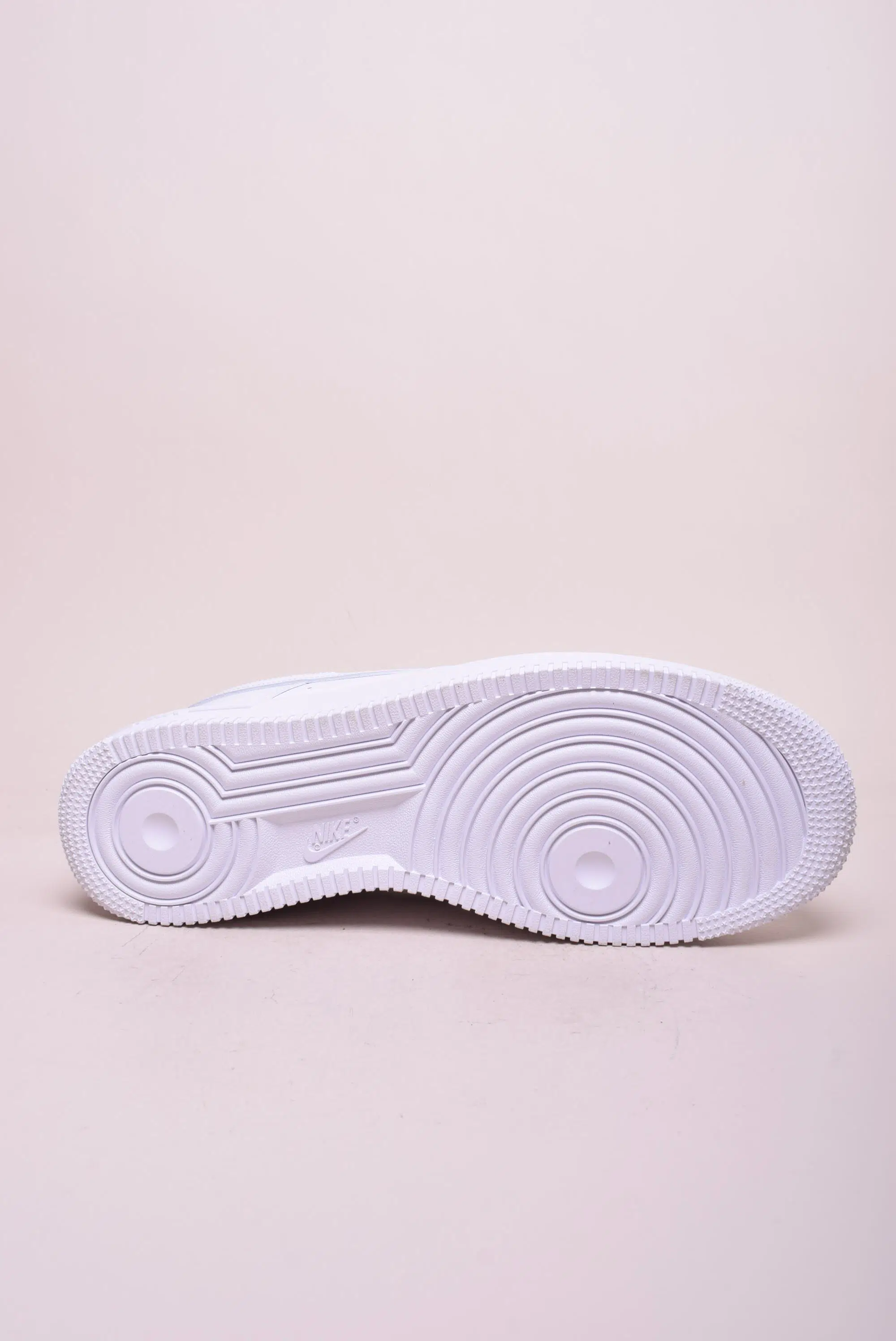 Sneakers barbati Air Force 1 [1]