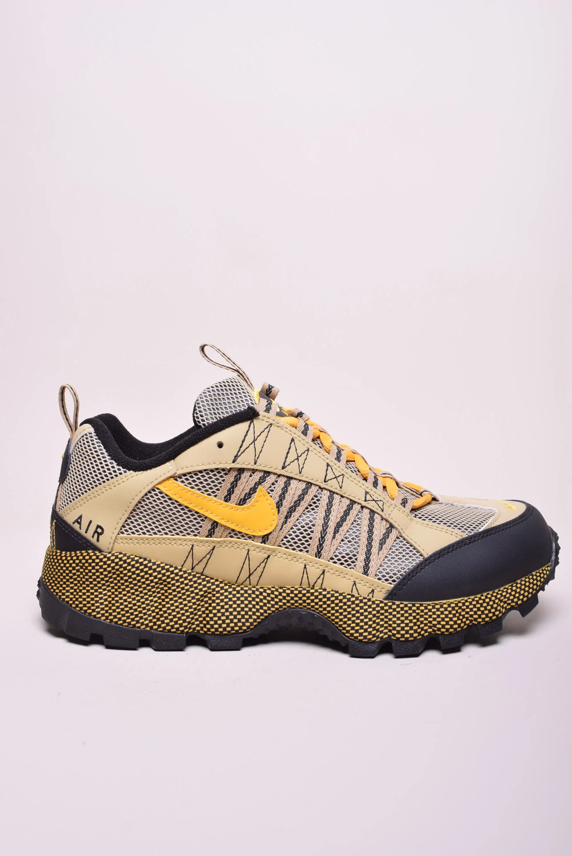 Sneakers barbati Air Humara [0]