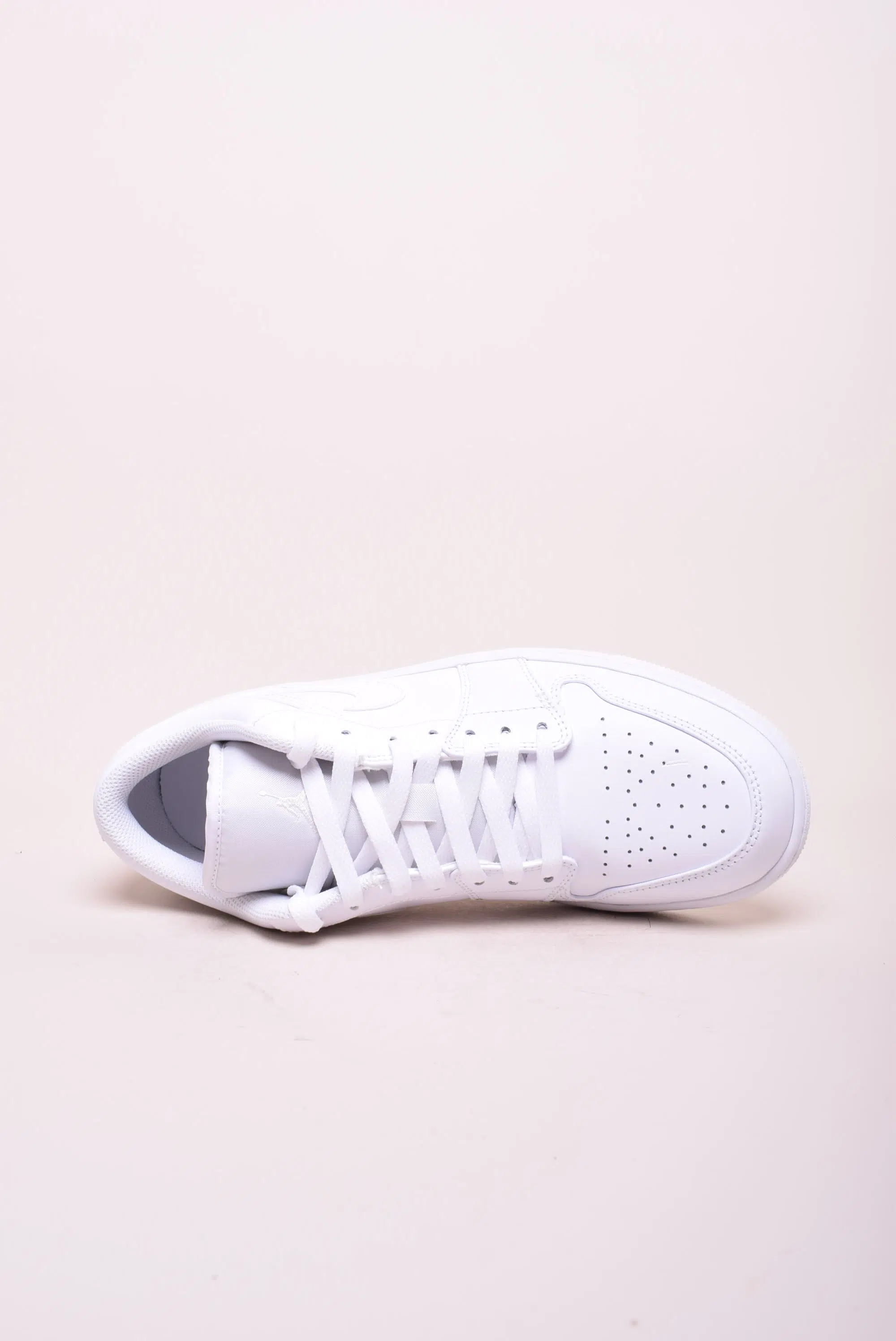 Sneakers barbati Air Jordan 1 Low [3]