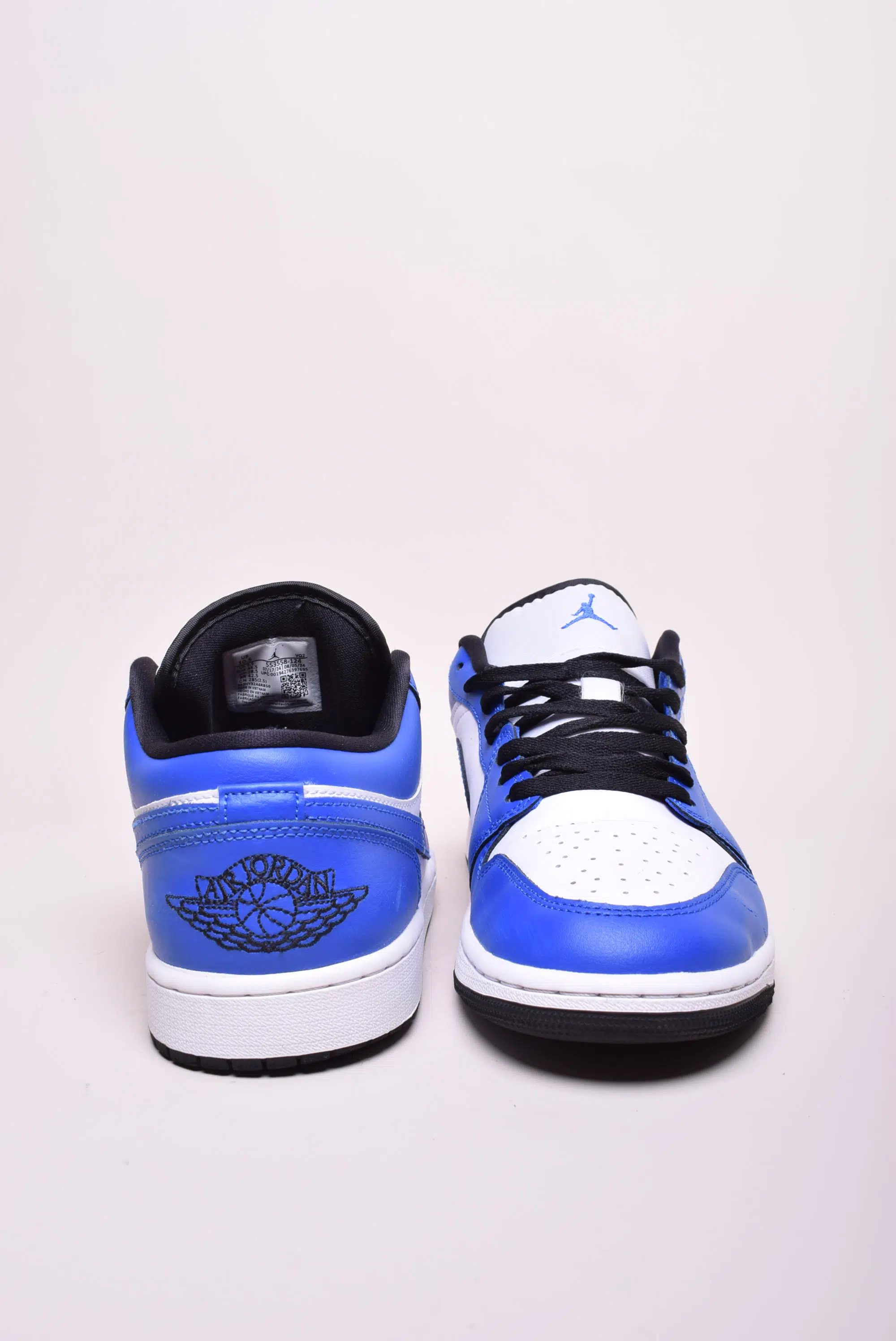 Sneakers barbati Air Jordan 1 Low [2]