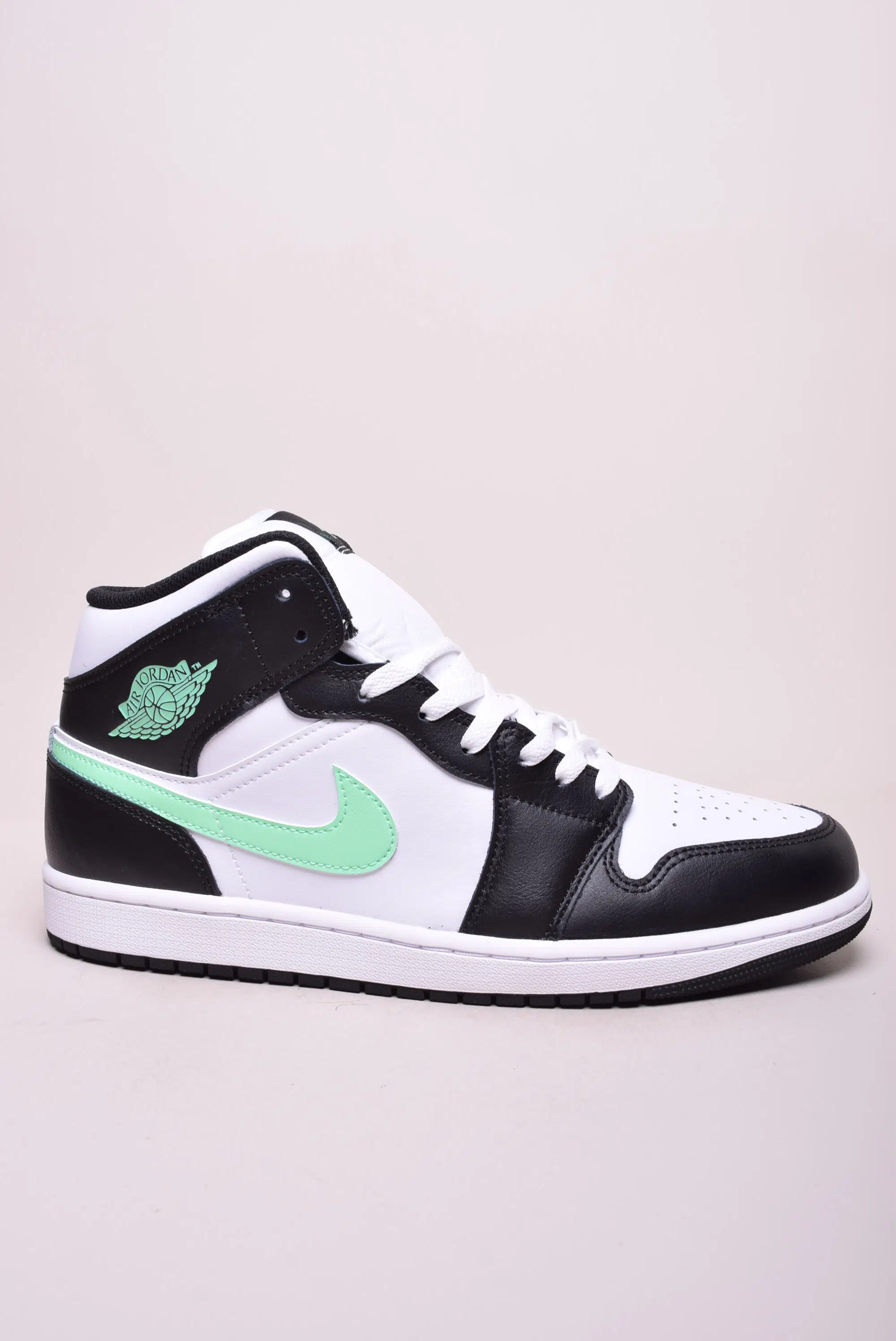 Încălțăminte bărbați - Sneakers barbati Air Jordan 1 Mid