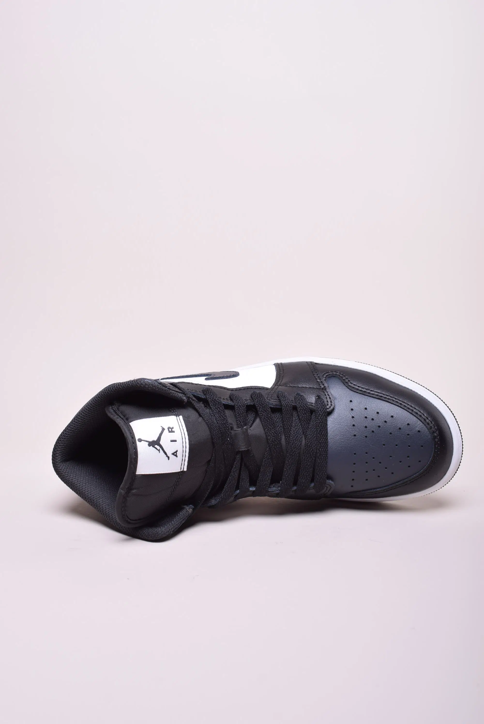 Sneakers barbati Air Jordan 1 Mid [3]