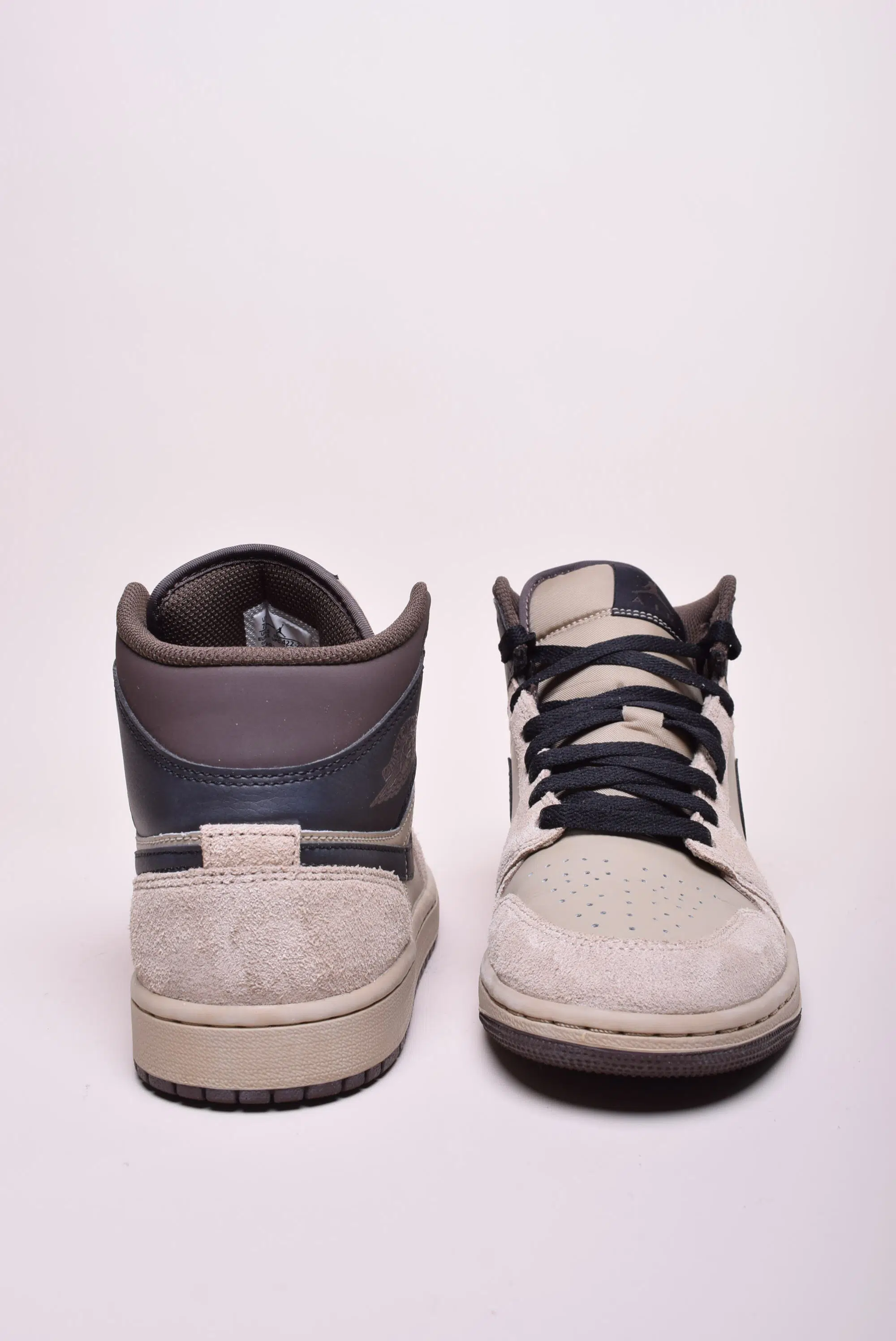 Sneakers barbati Air Jordan 1 Mid [2]