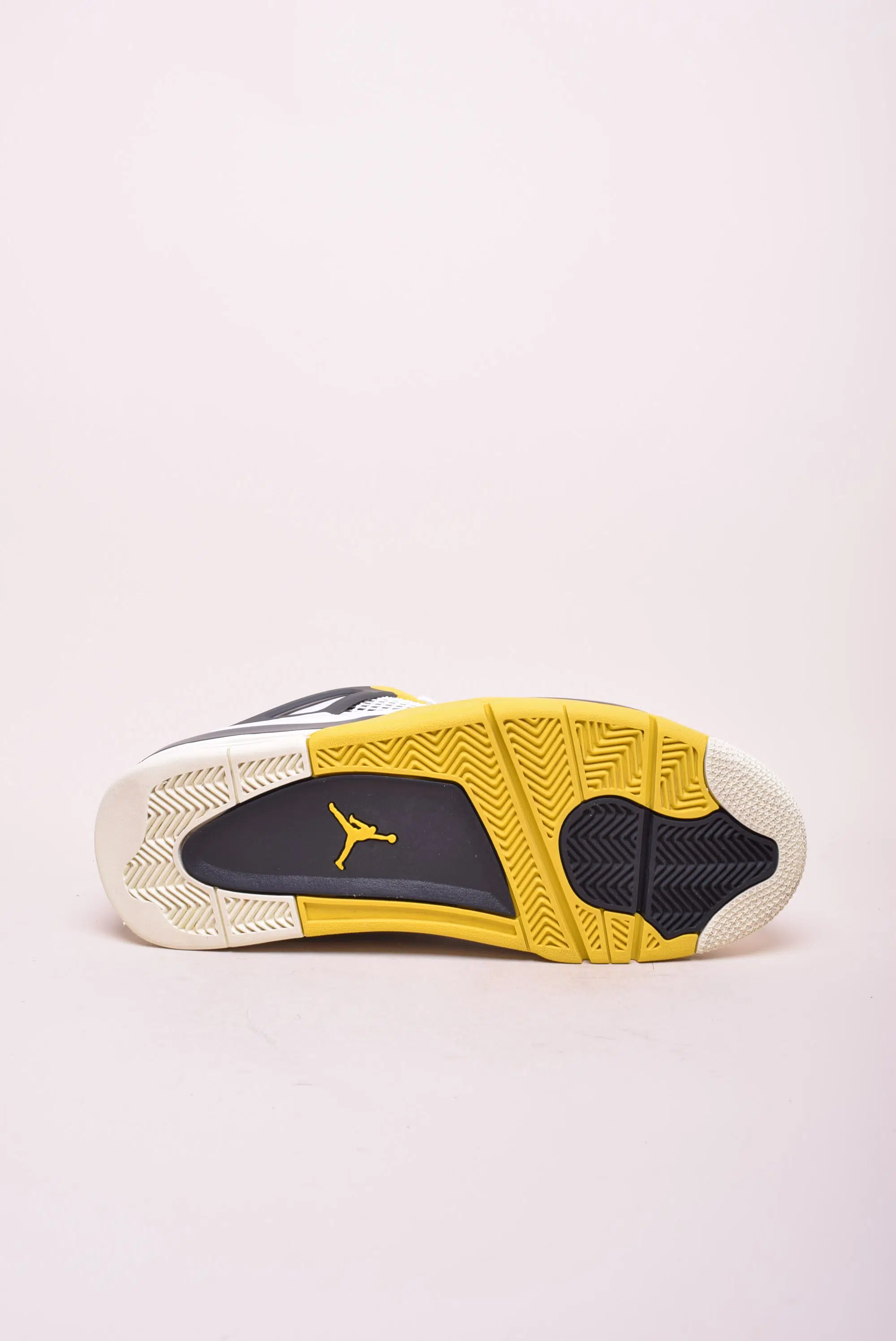 Sneakers barbati Air Jordan 4 Retro "Vivid Sulfur" [1]