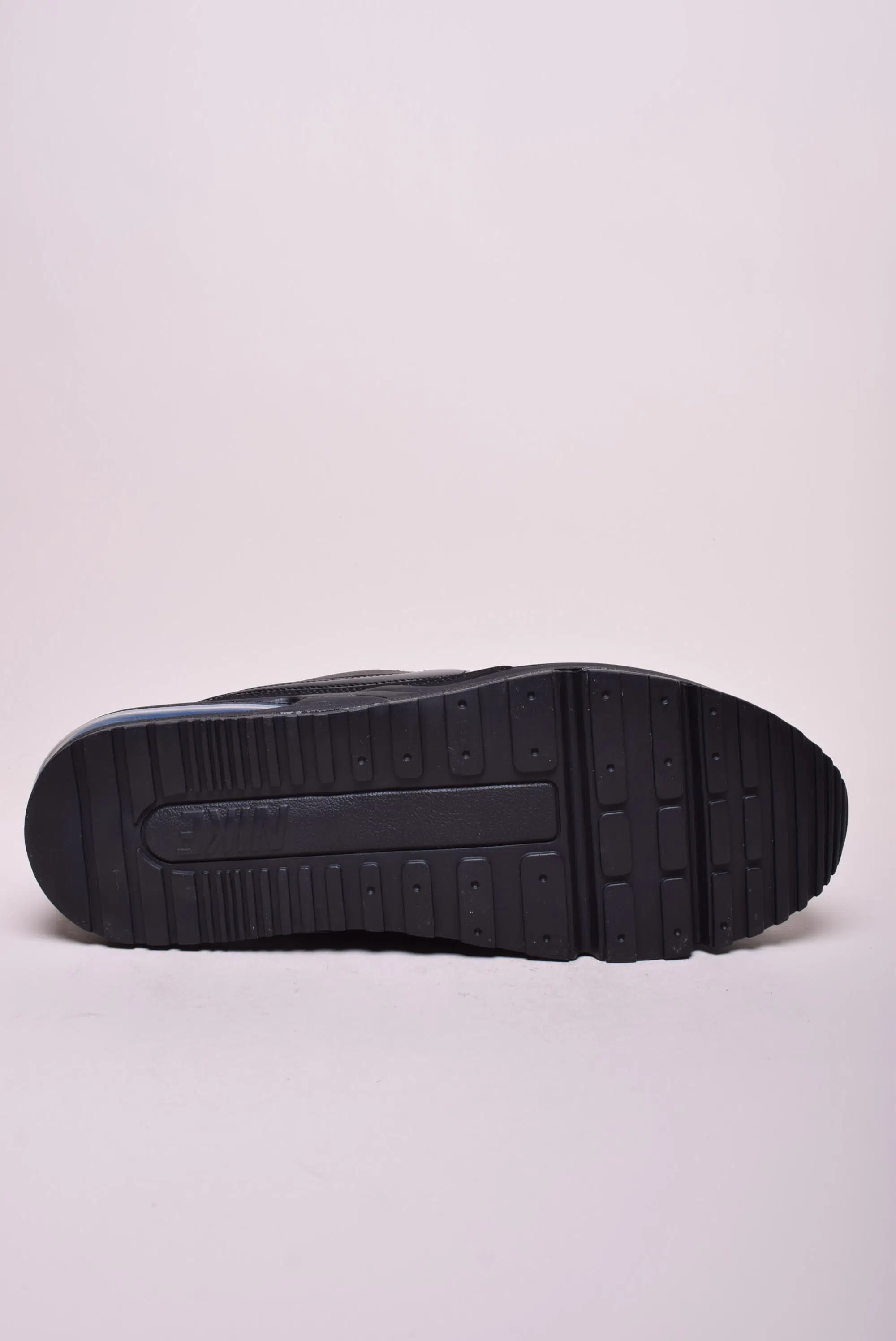 Sneakers barbati Air Max LTD 3 [1]