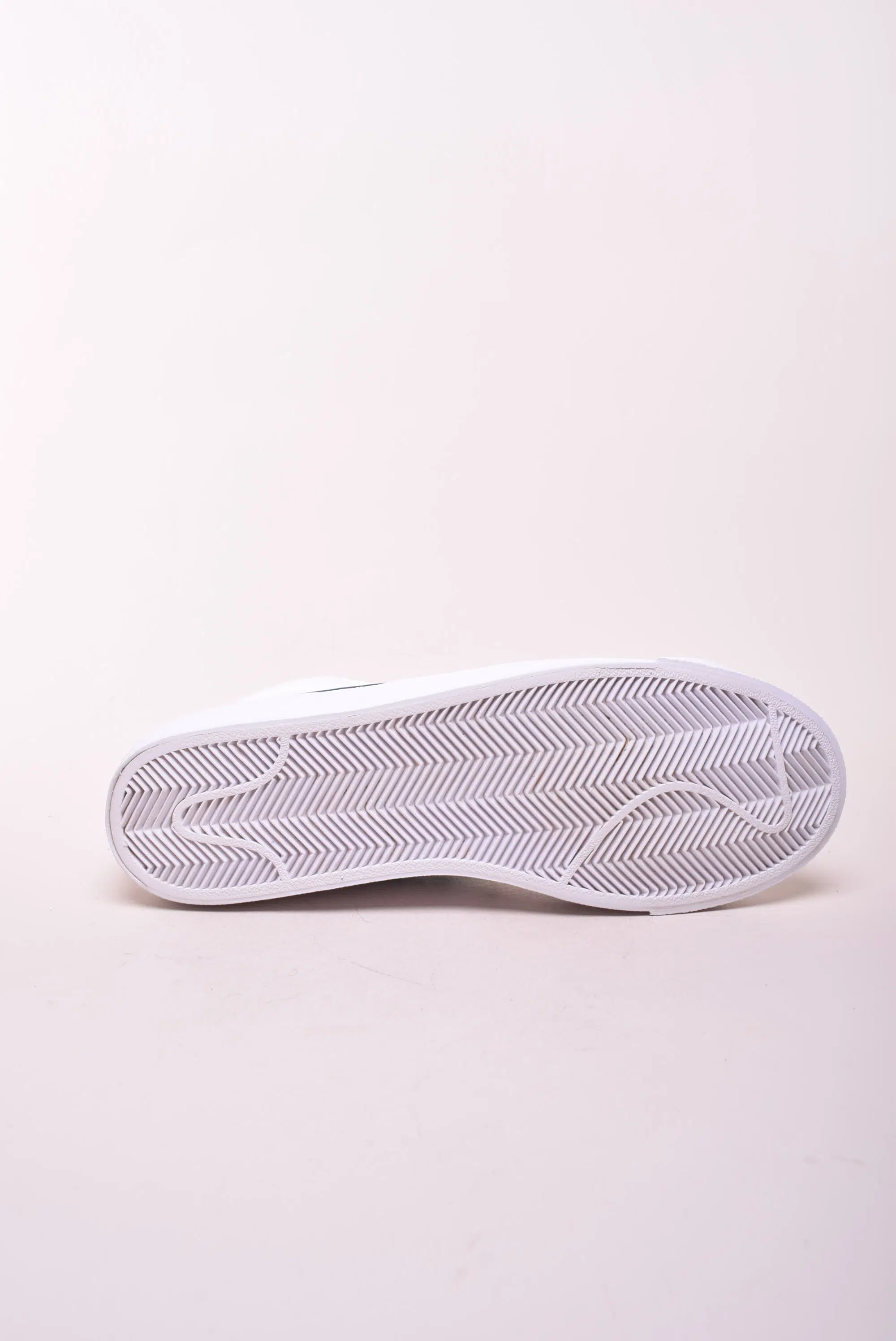 Sneakers barbati Blazer Mid '77 [1]