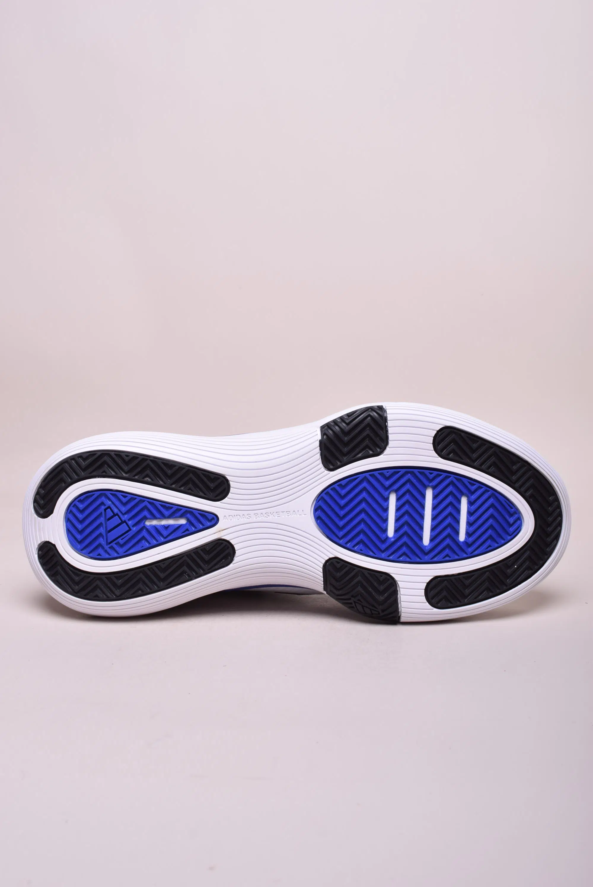 Sneakers barbati Bounce Legends [1]